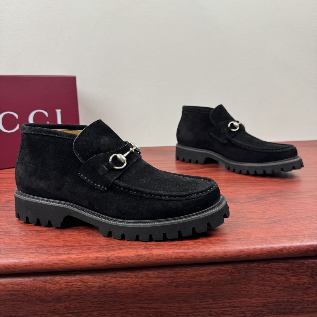 Men's Gucci ankle boot with Horsebit