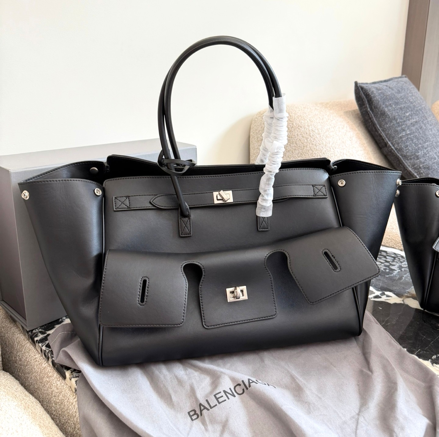 Balenciaga Bel Air Black Silver Smooth Leather Multi-Pocket Flared Side Panels Handle Tote Bag - KAIROO