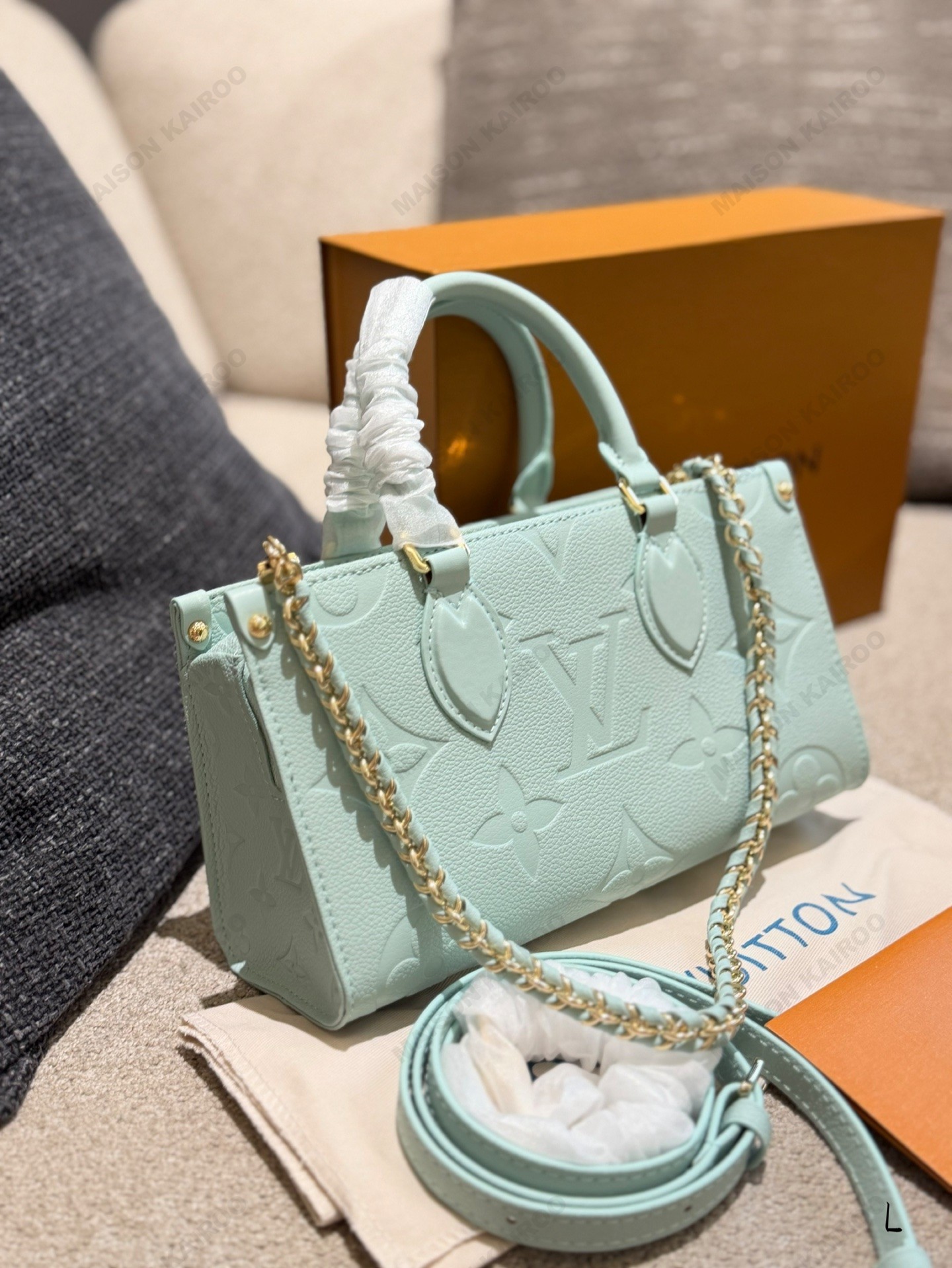 Louis Vuitton LV OnTheGo East West Mint Green Giant Monogram Empreinte Leather Top Handle Tote Bag - KAIROO