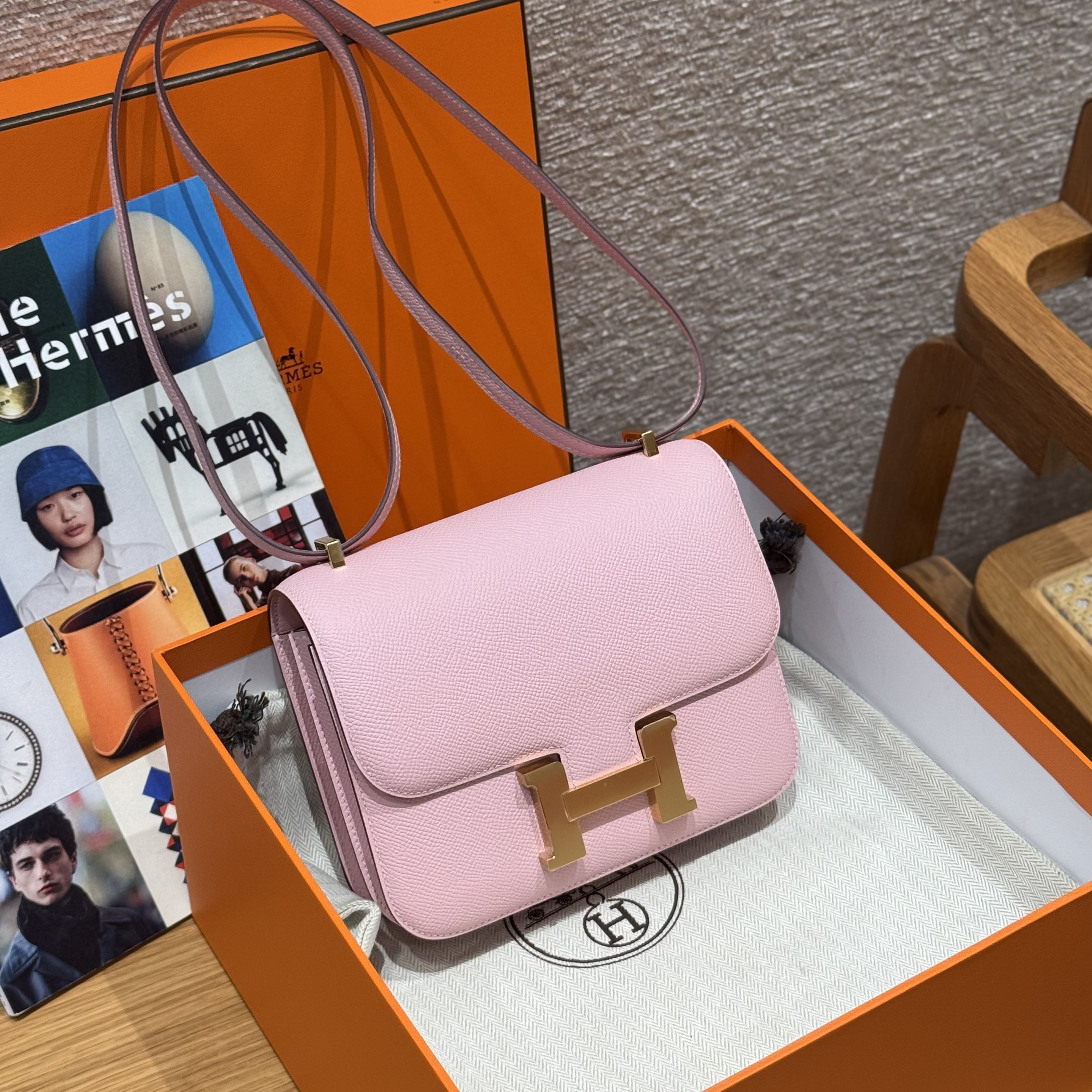 Hermes Rose Sakura Epsom Constance 18