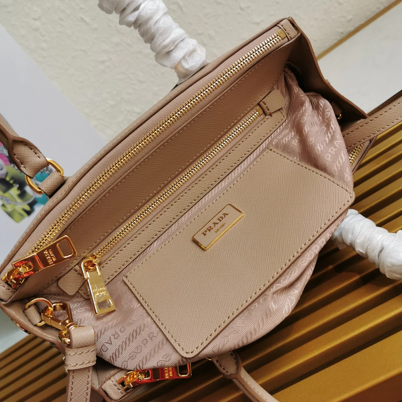 Prada MEDIUM GALLERIA 28 BROWN SAFFIANO LEATHER