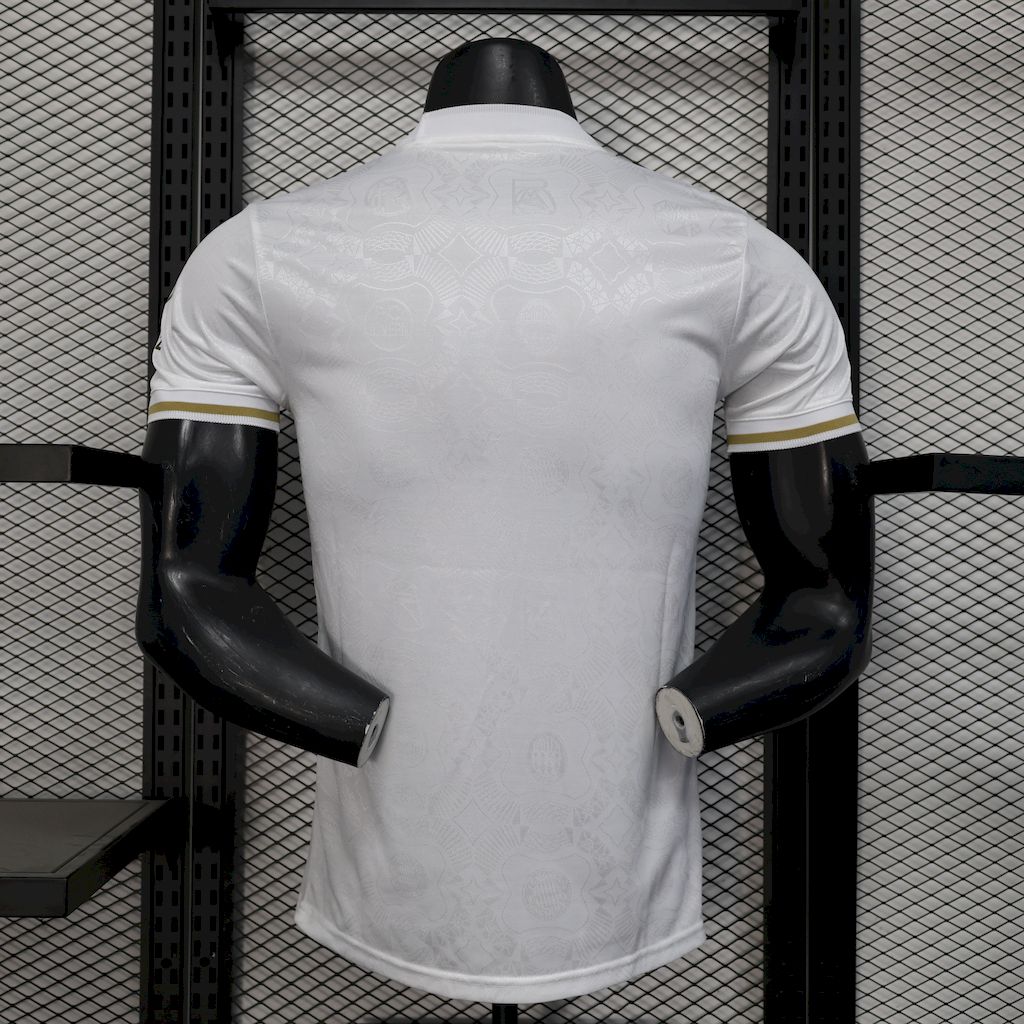 Player version Bayern 125th Year White Special
