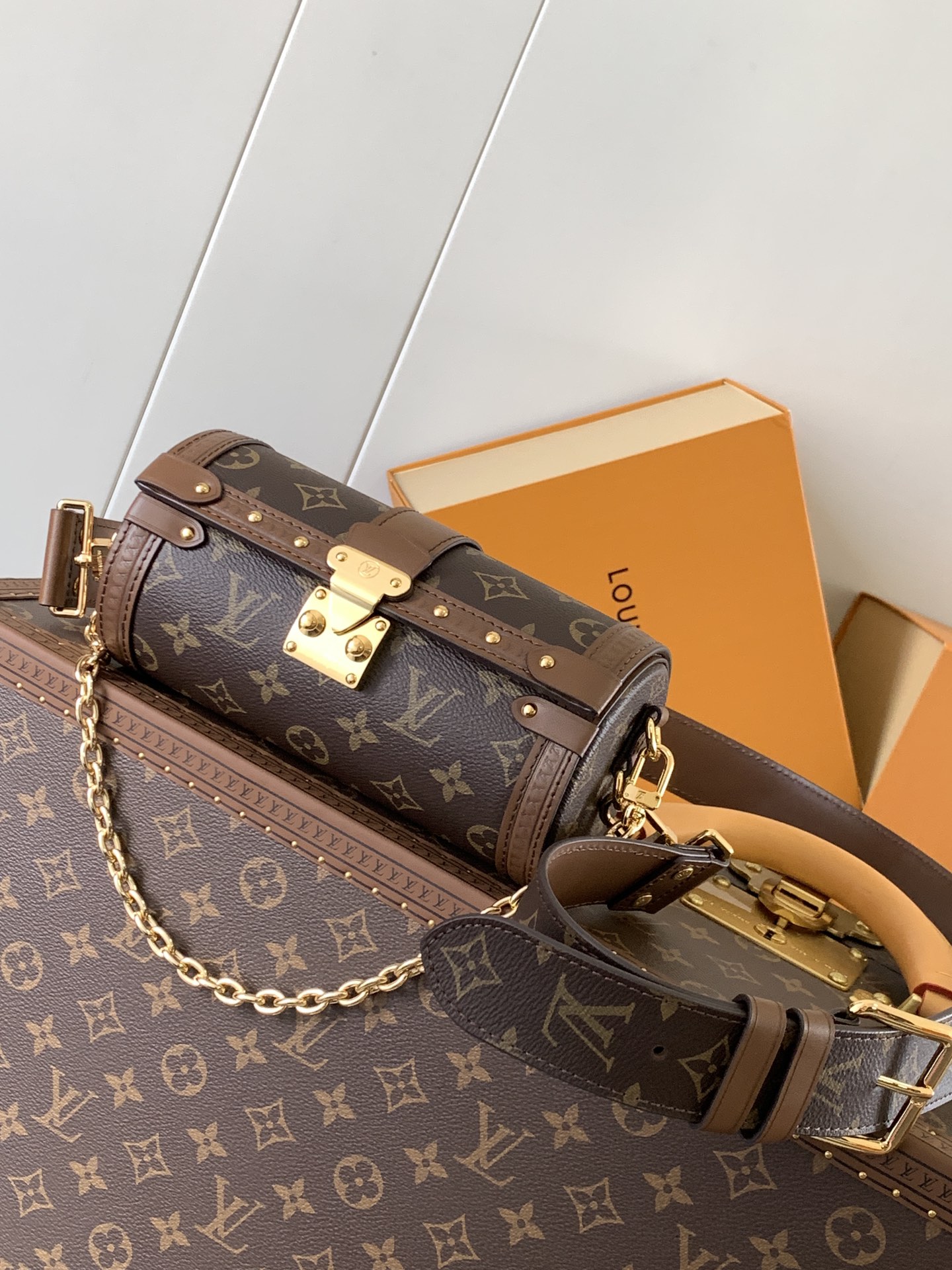 Louis Vuitton LV Papillon Trunk Monogram Brown Leather Cylindrical S-Lock Chain Shoulder Bag - KAIROO