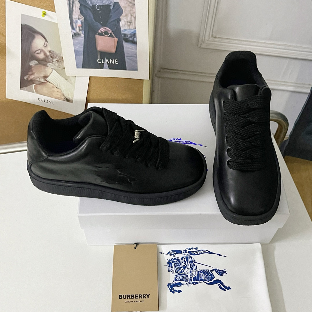 Burberry Unisex Leather Sneaker