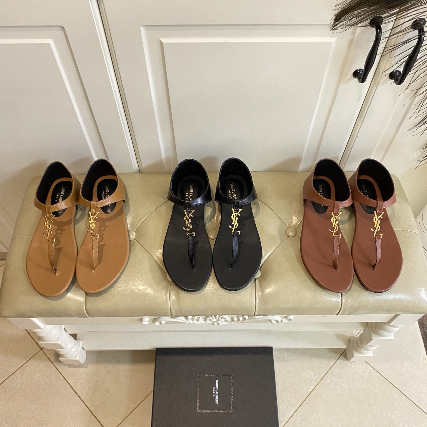 Saint Laurent Cassandra Smooth Leather YSL Logo T-Strap Covered Heel Flat Thong Sandals - KAIROO