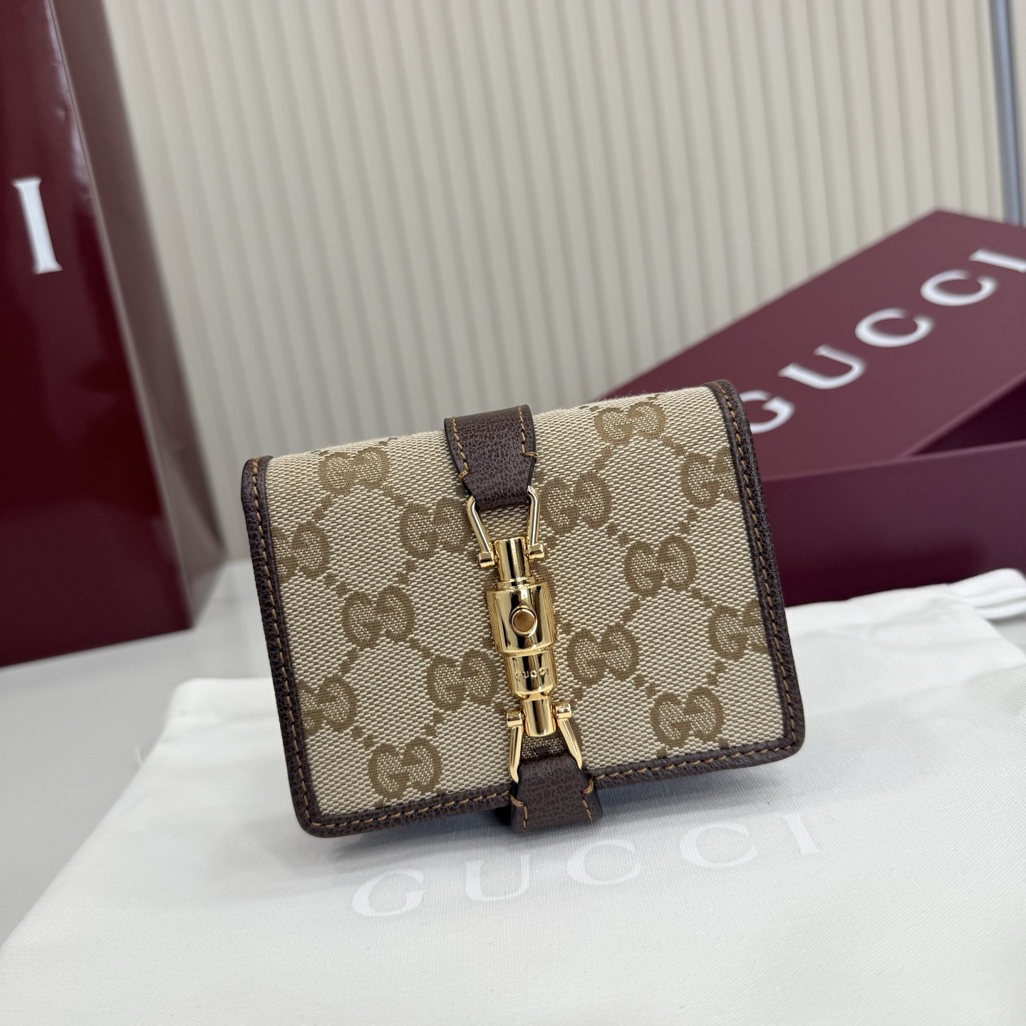 Gucci Jackie medium wallet 867166