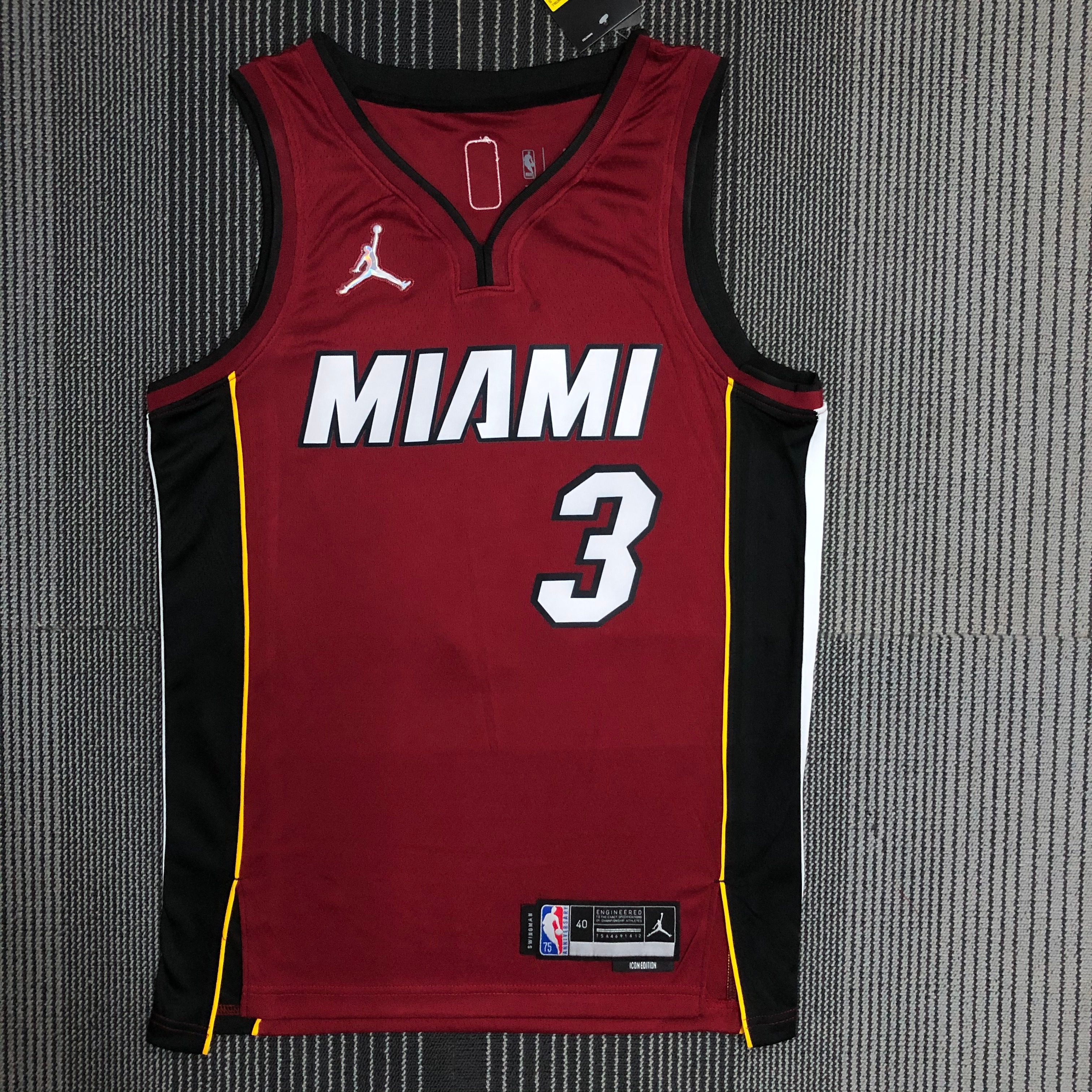 75TH anniversary  Miami Heat Flyer Red  No.3 Wade
