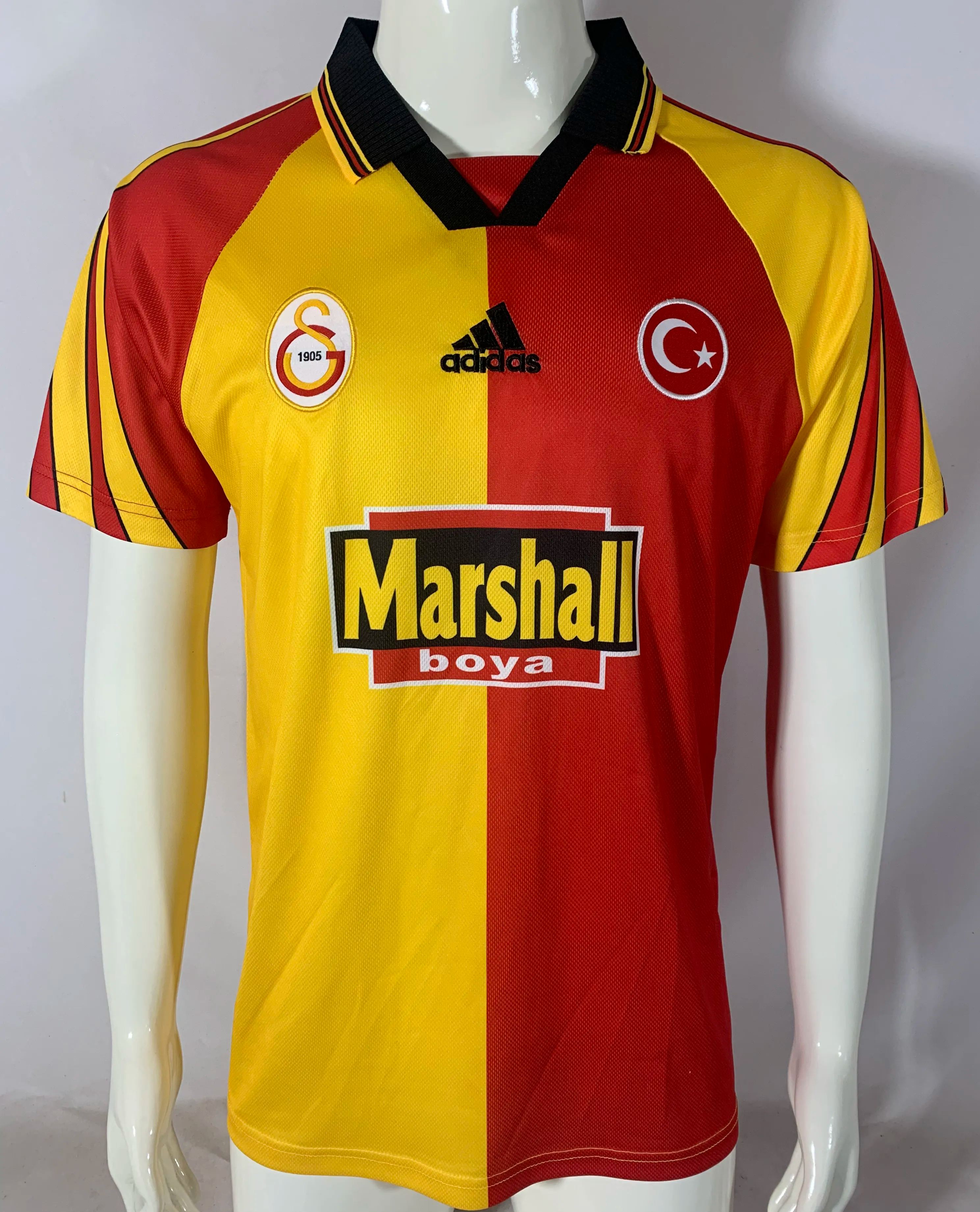 Galatasaray 98/99 Home  S-XXL