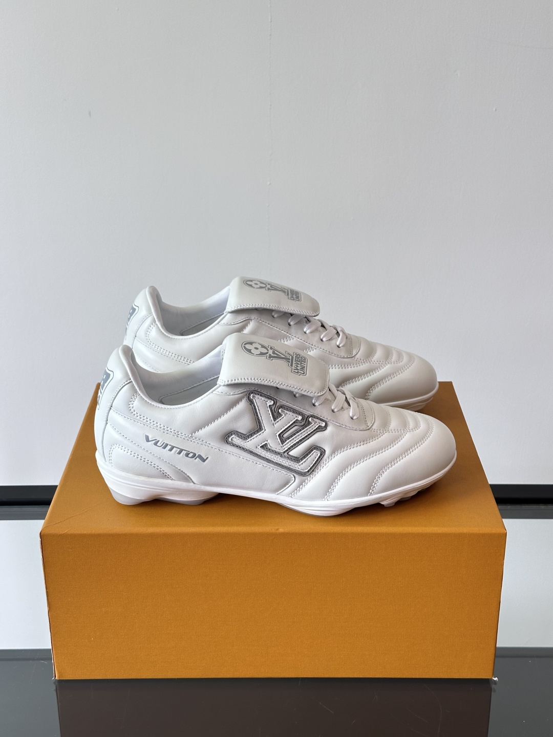 Men's LV Footprint Soccer Sneaker