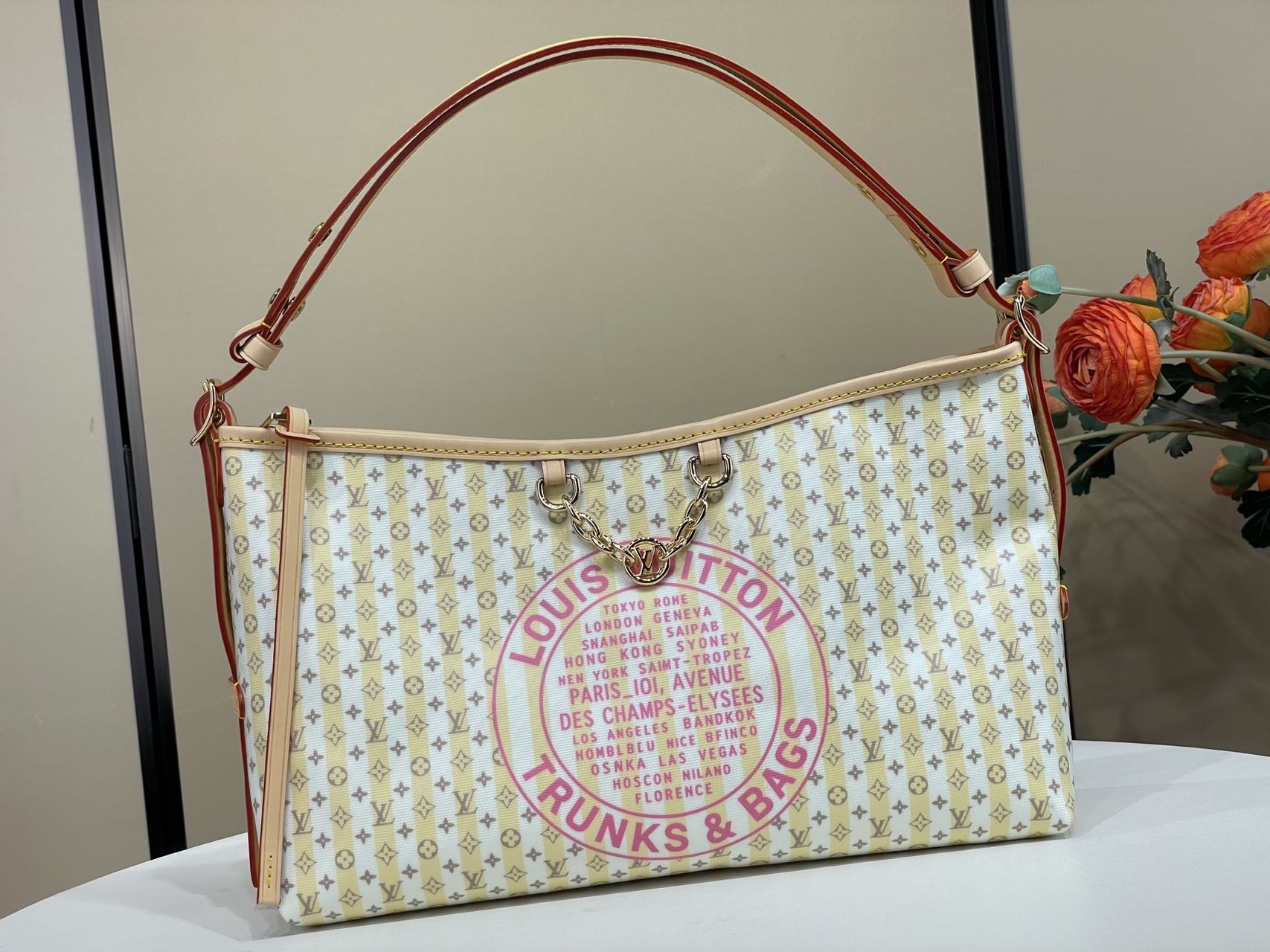 Louis Vuitton Carryall East West M29139