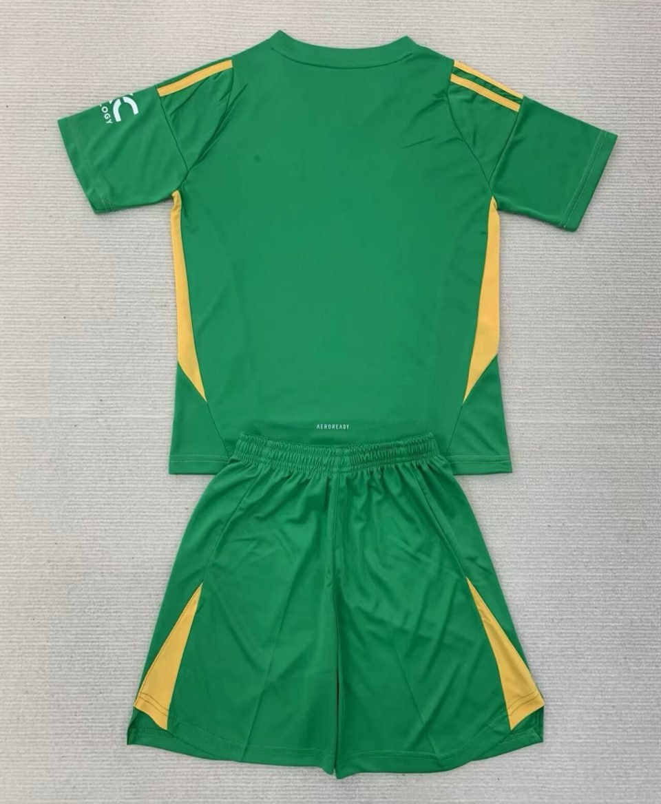 Manchester United Goalkeeper Kids Suit 24/25 Green