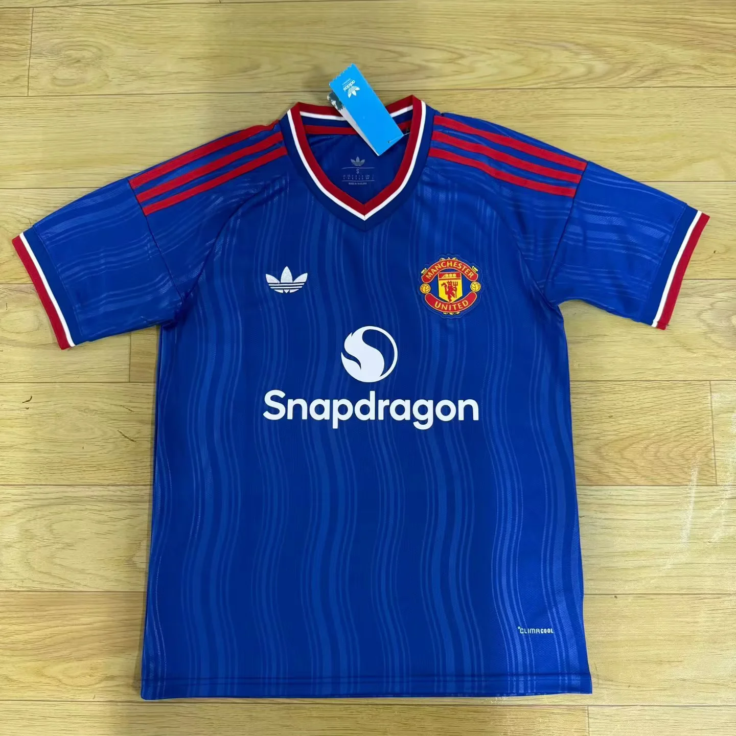 2026-27 Manchester United Away Blue Fans Football Shirt 1:1 Thai Quality