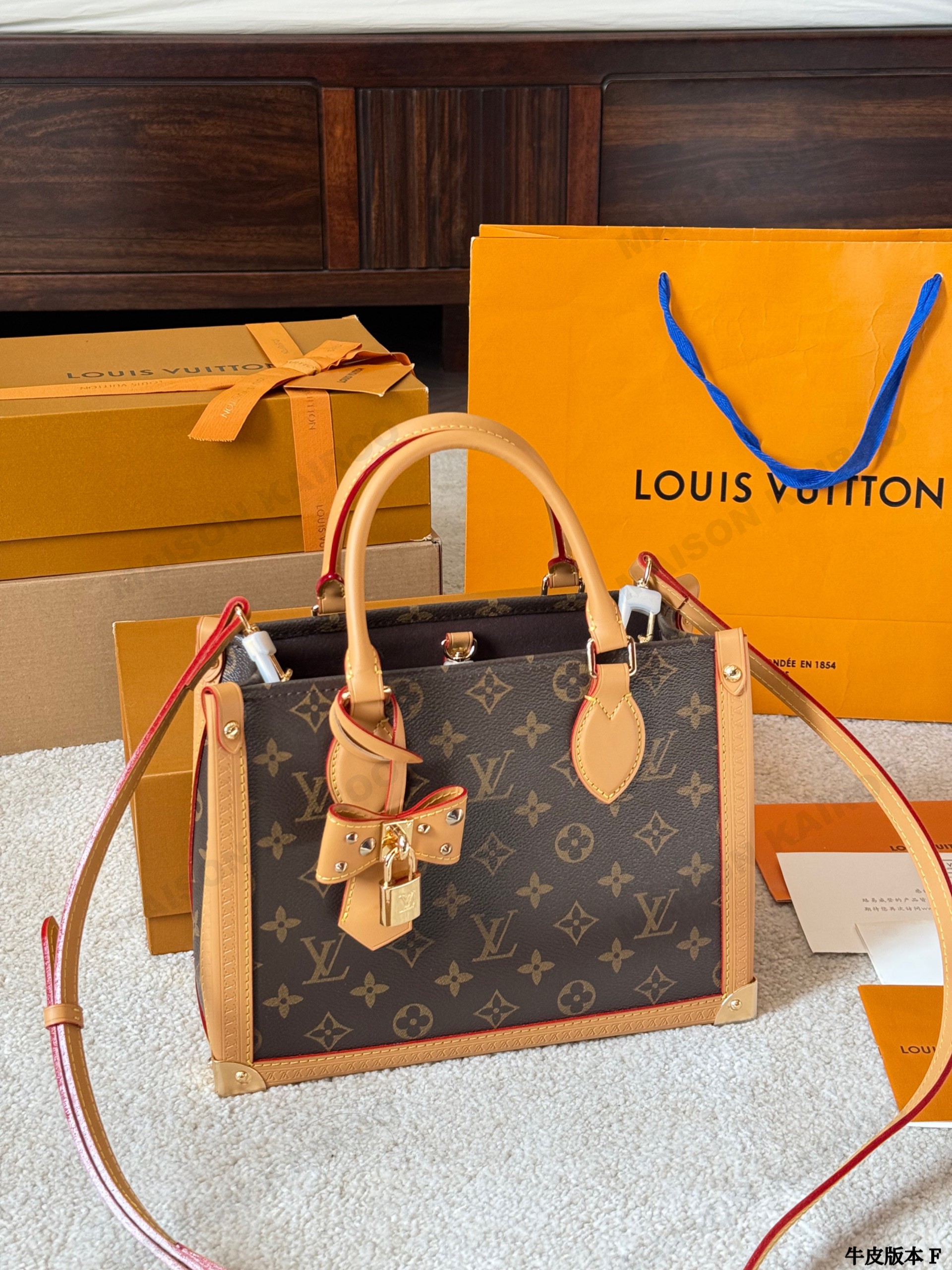 Louis Vuitton LV OnTheGo PM Studded Trunk Corners Brown Monogram Canvas Top Handle Tote Bag - KAIROO