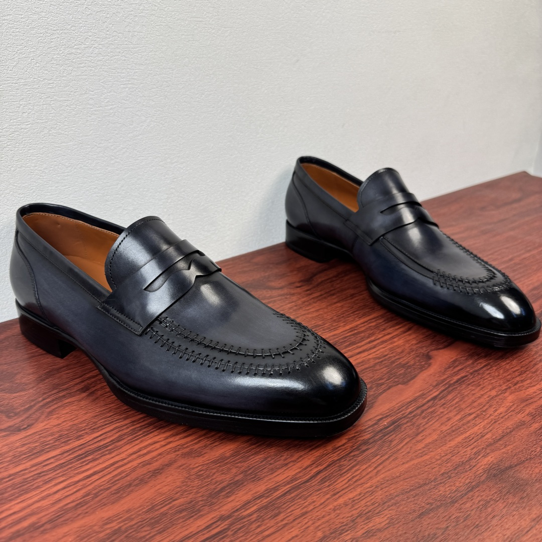Berluti Dress Loafers in Black calfskin