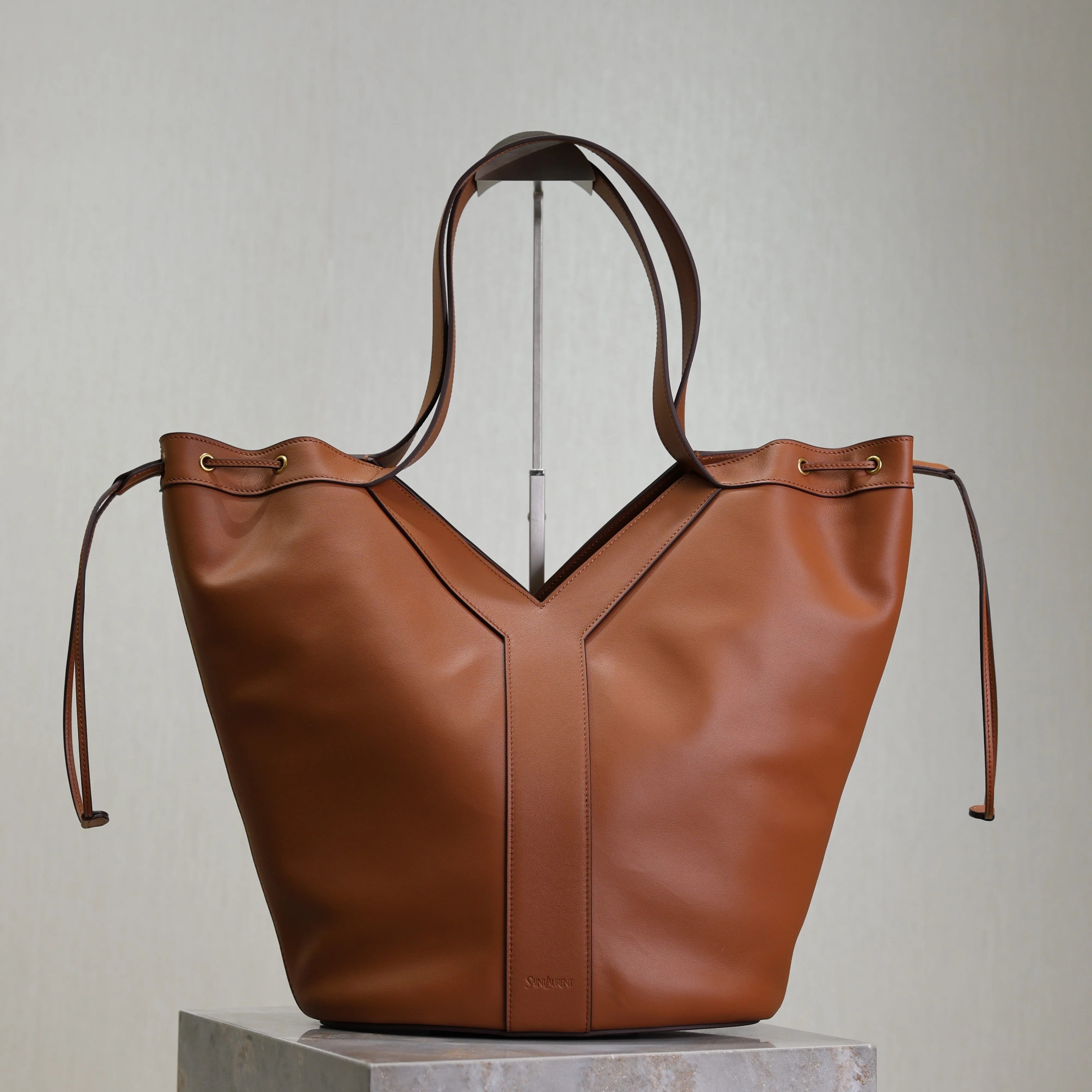 Saint Laurent YSL  Large Leather tote Bag Caramel Leather