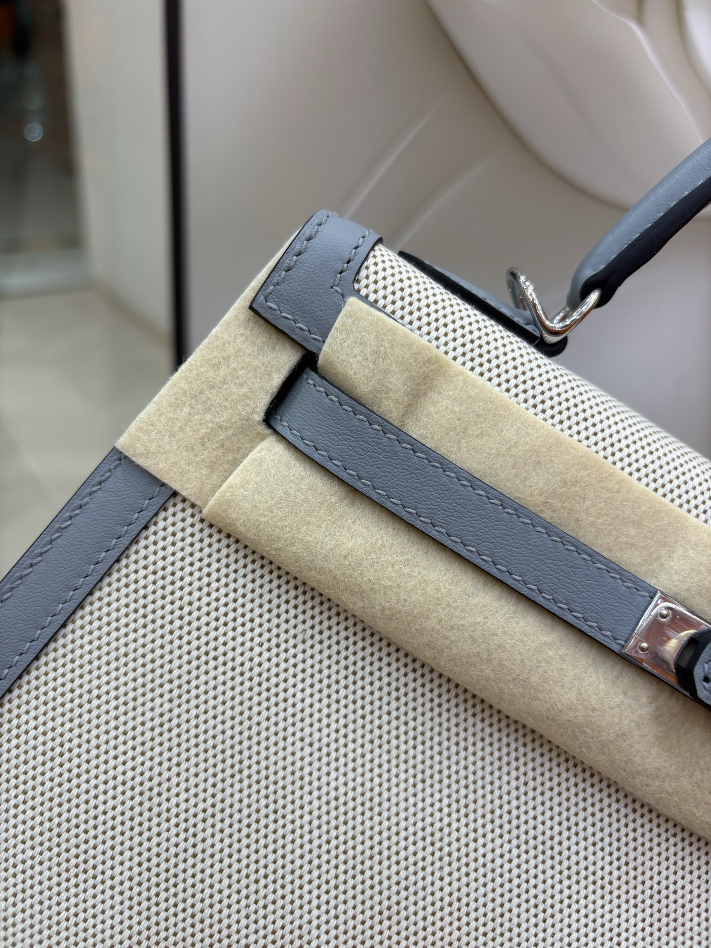 Hermes Kelly 25 canvas with puppet grey bag