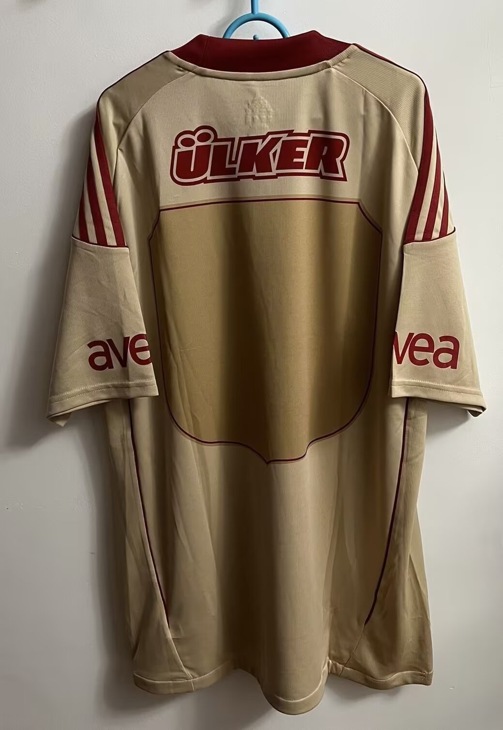 Retro 2010/11 Galatasaray Away  Kit S-4XL