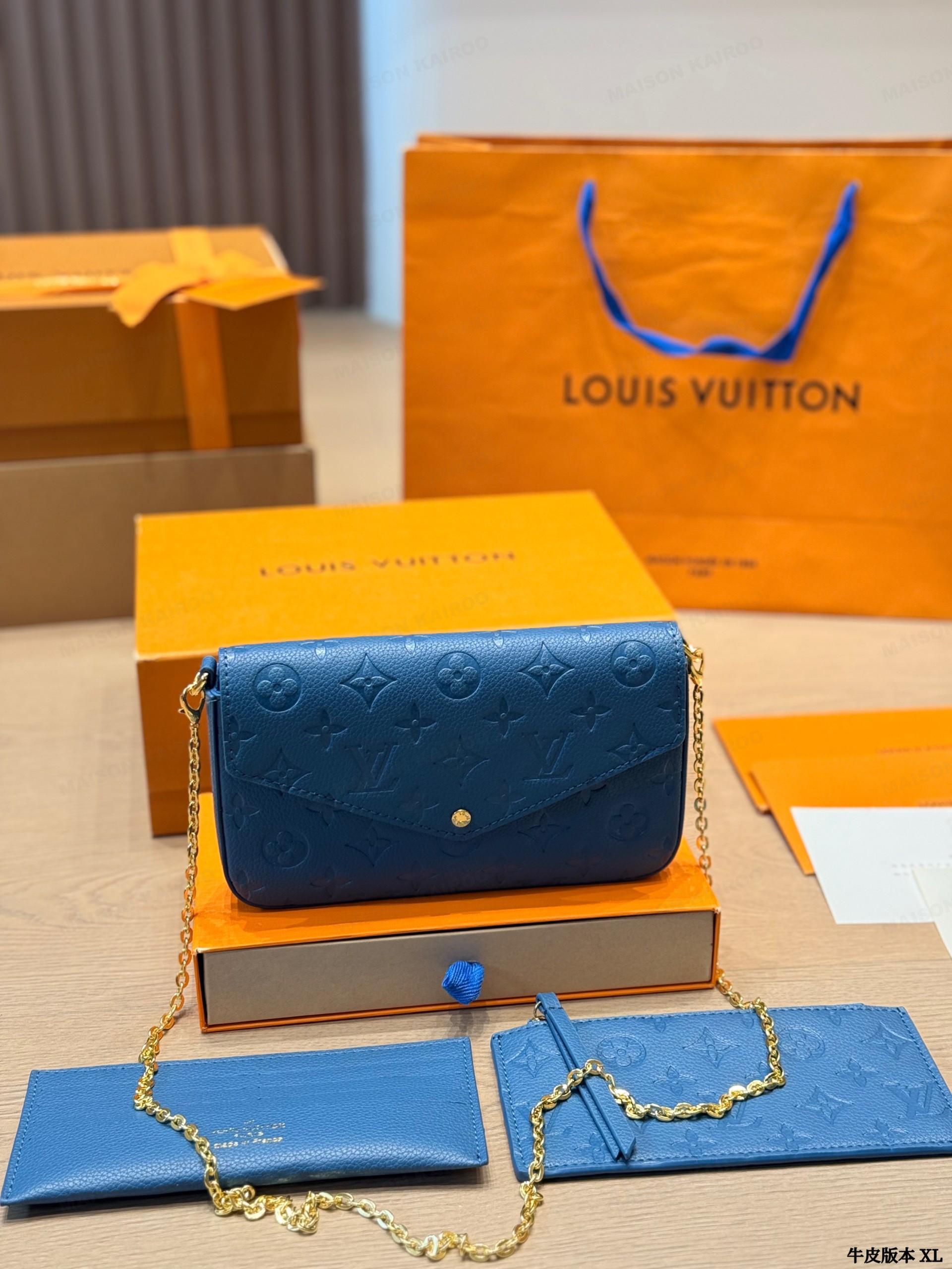 Louis Vuitton LV Felicie Pochette 3-in-1Monogram Blue Empreinte Leather Chain Envelope Shoulder Bag - KAIROO
