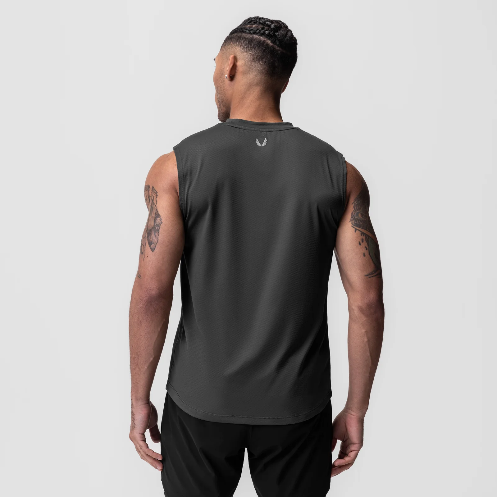 0757. AeroSilver Cutoff Tank - Space Grey