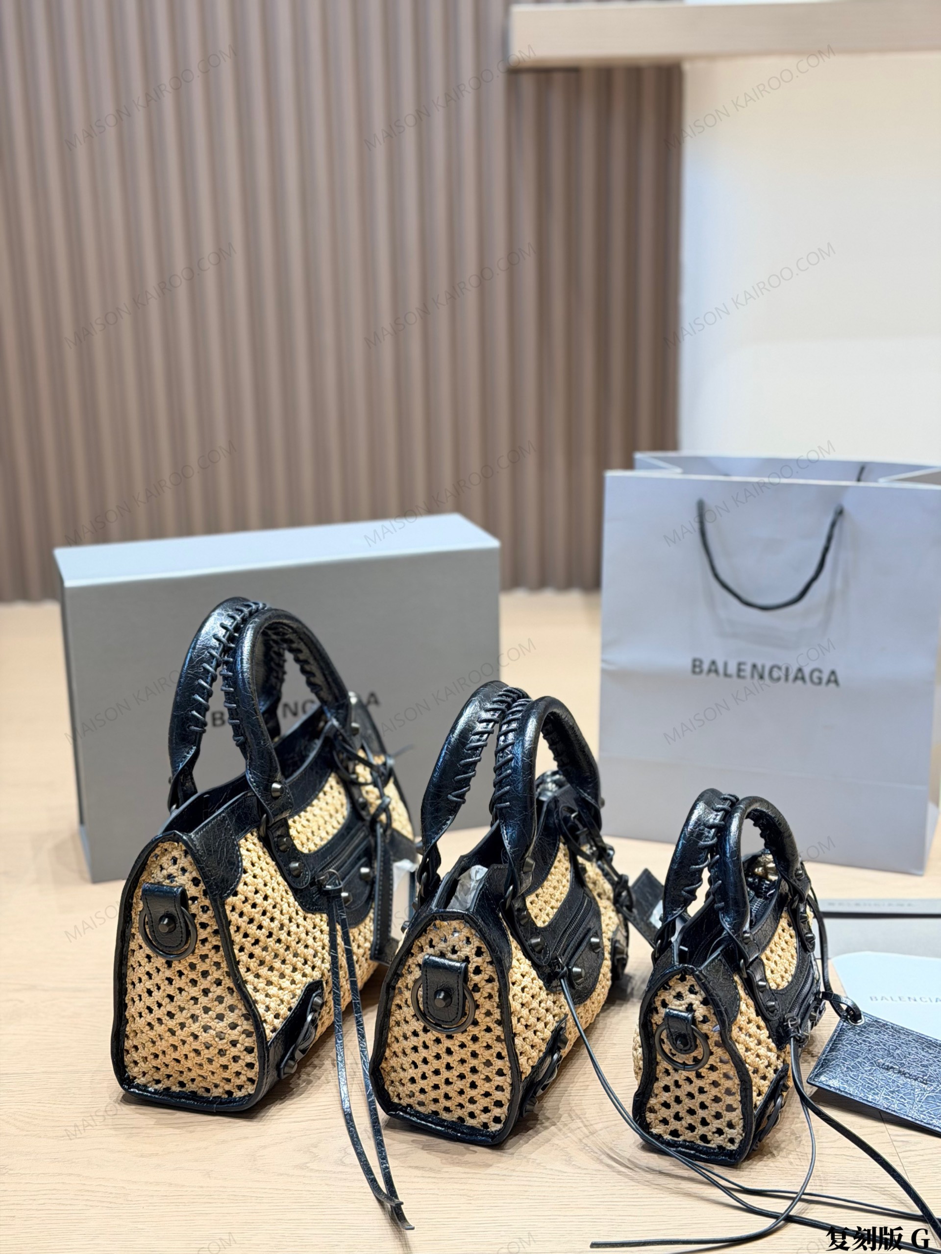Balenciaga Le City Hollow Woven Straw Cracked Arena Leather Mirror Charm Top Handle Bag - KAIROO