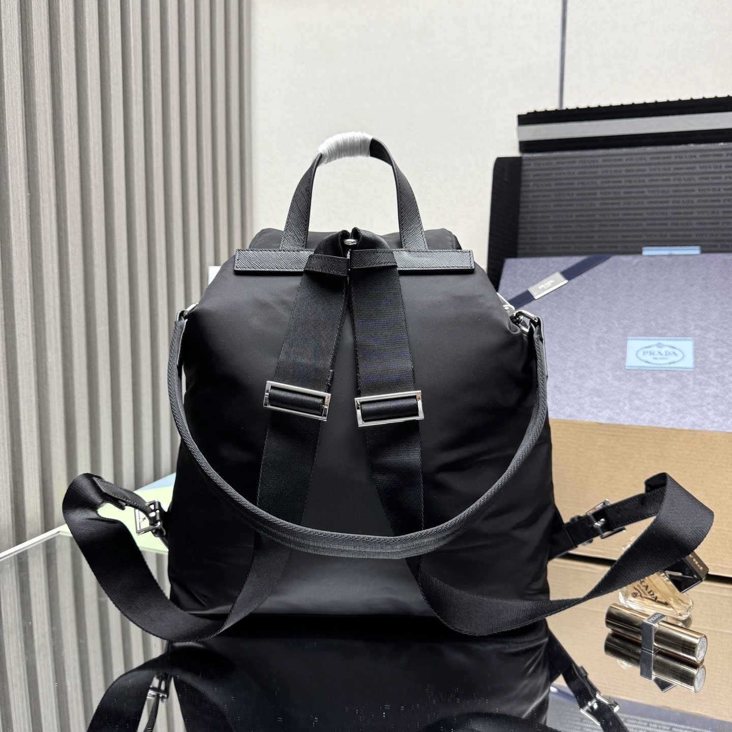 Prada Re-Nylon Medium backpack-Black 2VZ110