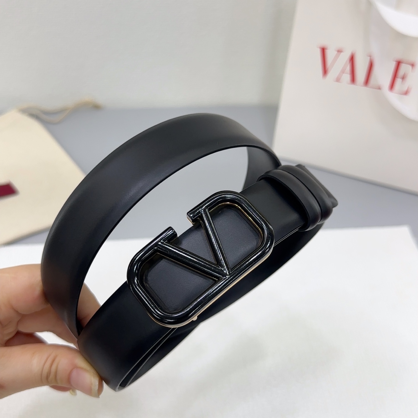 Valentino Reversible Leather Belt 3cm
