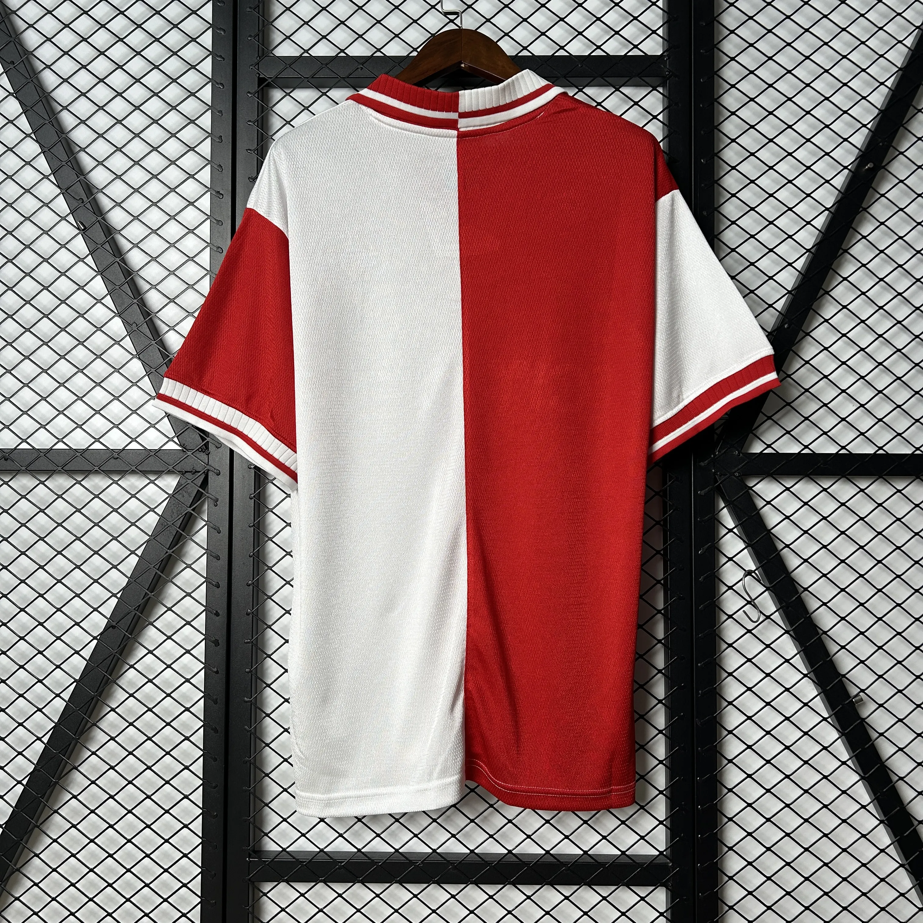 Retro Celta de Vigo 2001-02 Away kit
