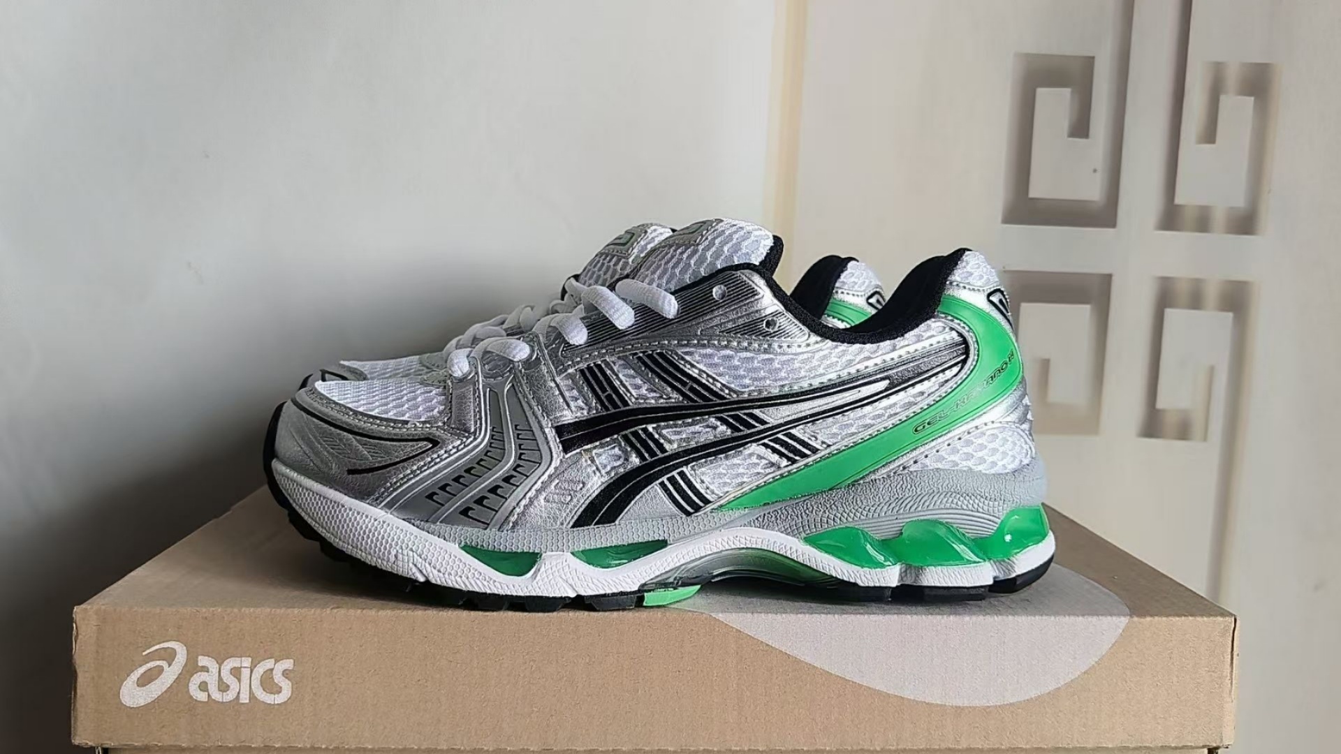 ASICS 1201A019-110 US Men's Sizes6 to 11 in half sizes Silvery Green Shoes tianlong