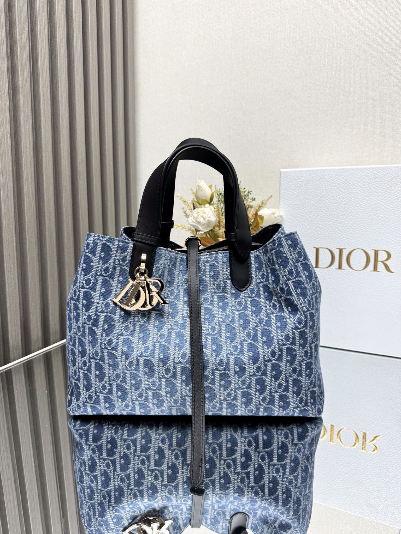 Dior Medium Toujours Bag in Blue Oblique canvas