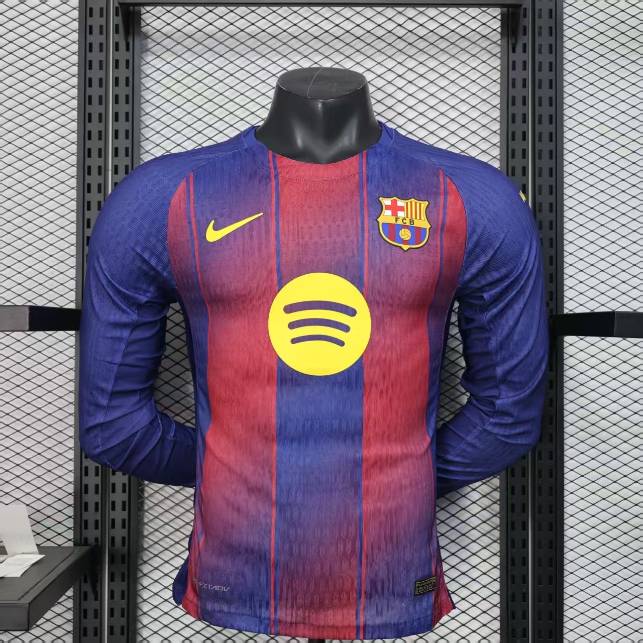 Player Version Barcelona 25/26 Home Long Sleeves S-4XL