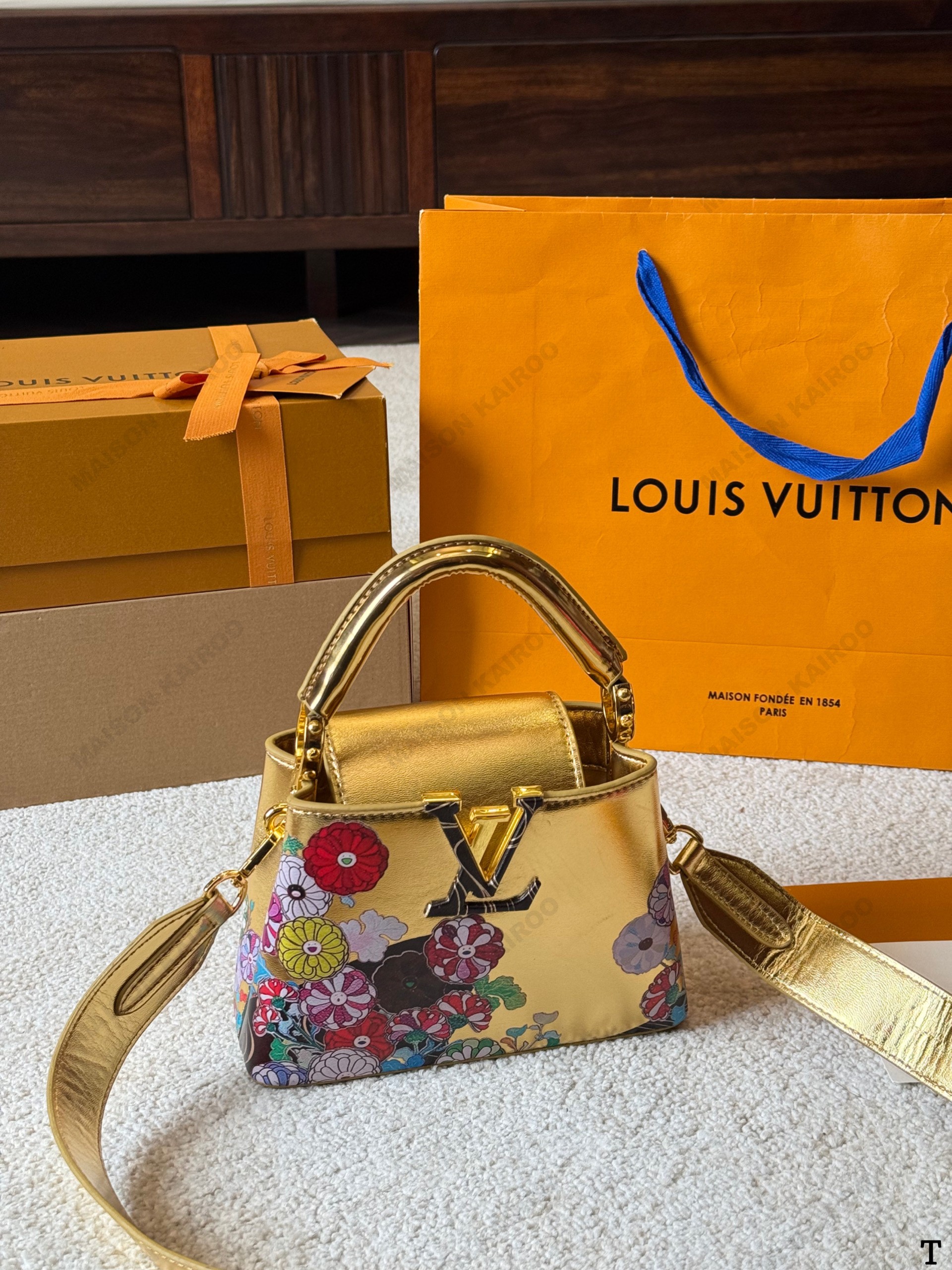 Louis Vuitton LV × TM Capucines BB & Mini Floral Printed Gold Metallic Leather Top Handle Bag - KAIROO