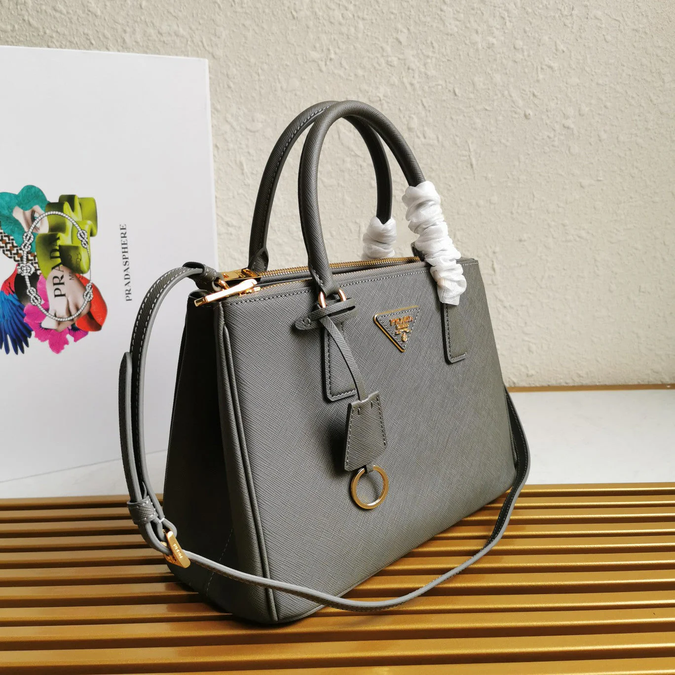 Prada MEDIUM GALLERIA 28 GREY SAFFIANO LEATHER