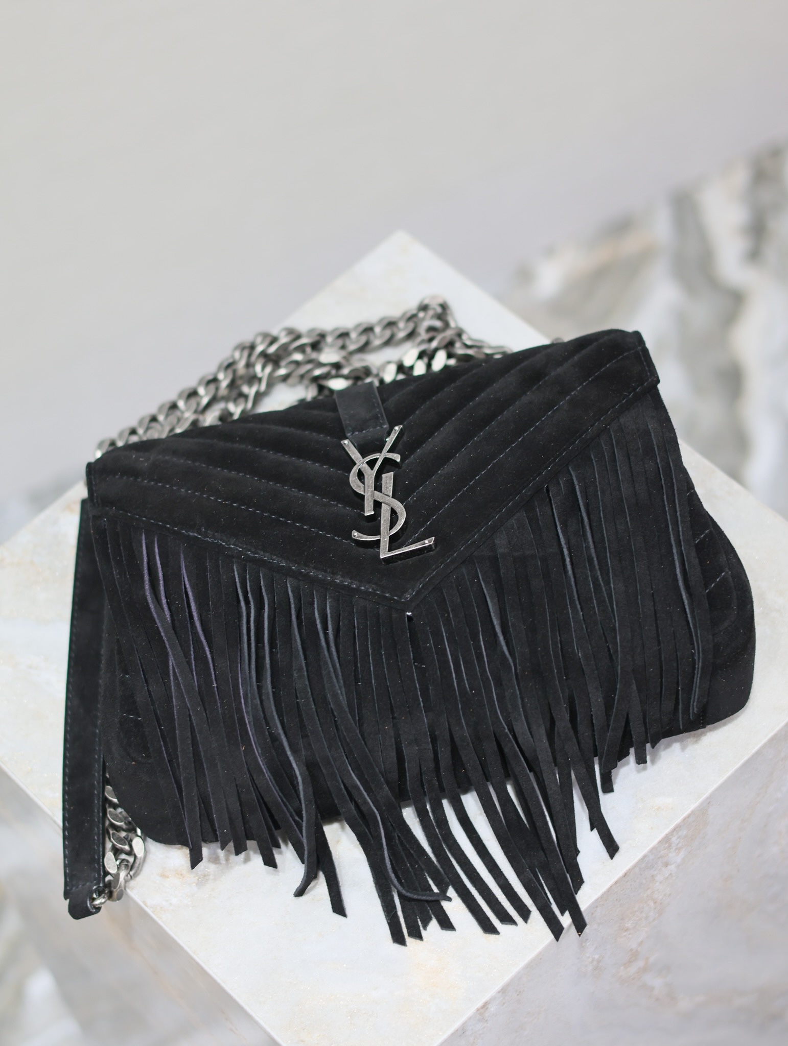 【10A】Saint Laurent Black Fringe College Matelassé Suede Chevron Quilted YSL Silver Logo Top Handle Bag - KAIROO