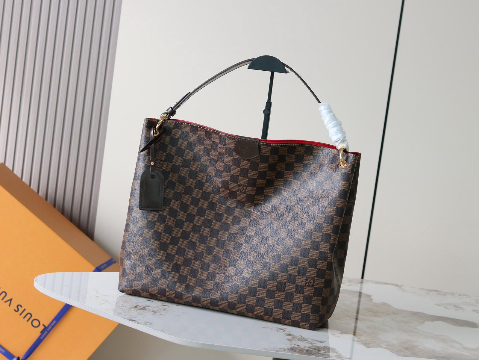 Louis Vuitton LV classic monogram shopping bags