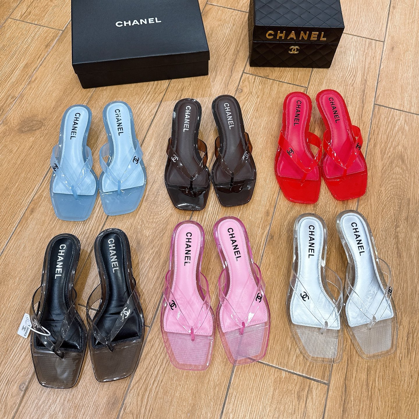 Chanel CC Logo Transparent PVC Jelly Square Toe Kitten Heel Beach Thong Sandals - KAIROO