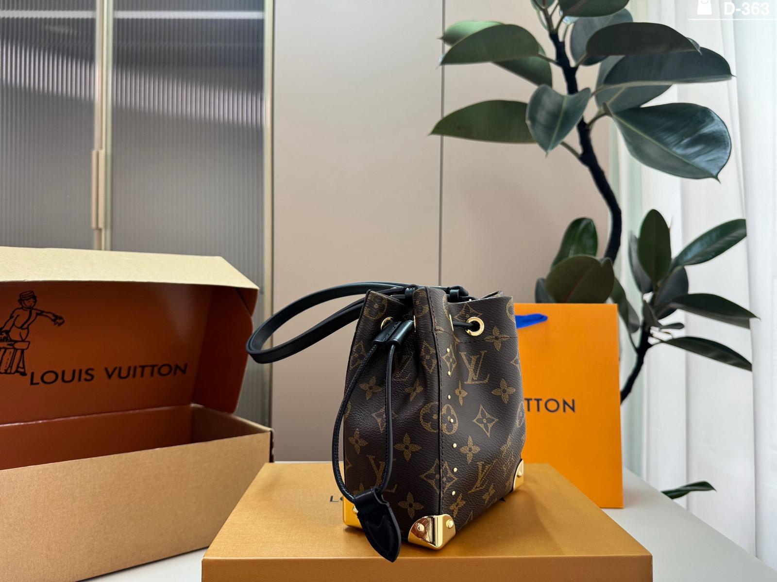 Louis Vuitton LV Nano Noe Trunk