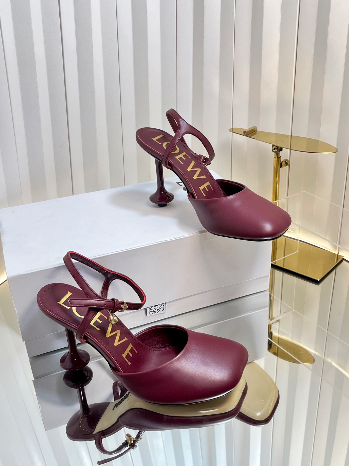 Loewe Toy Flat Slingback Pump in Nappa leather