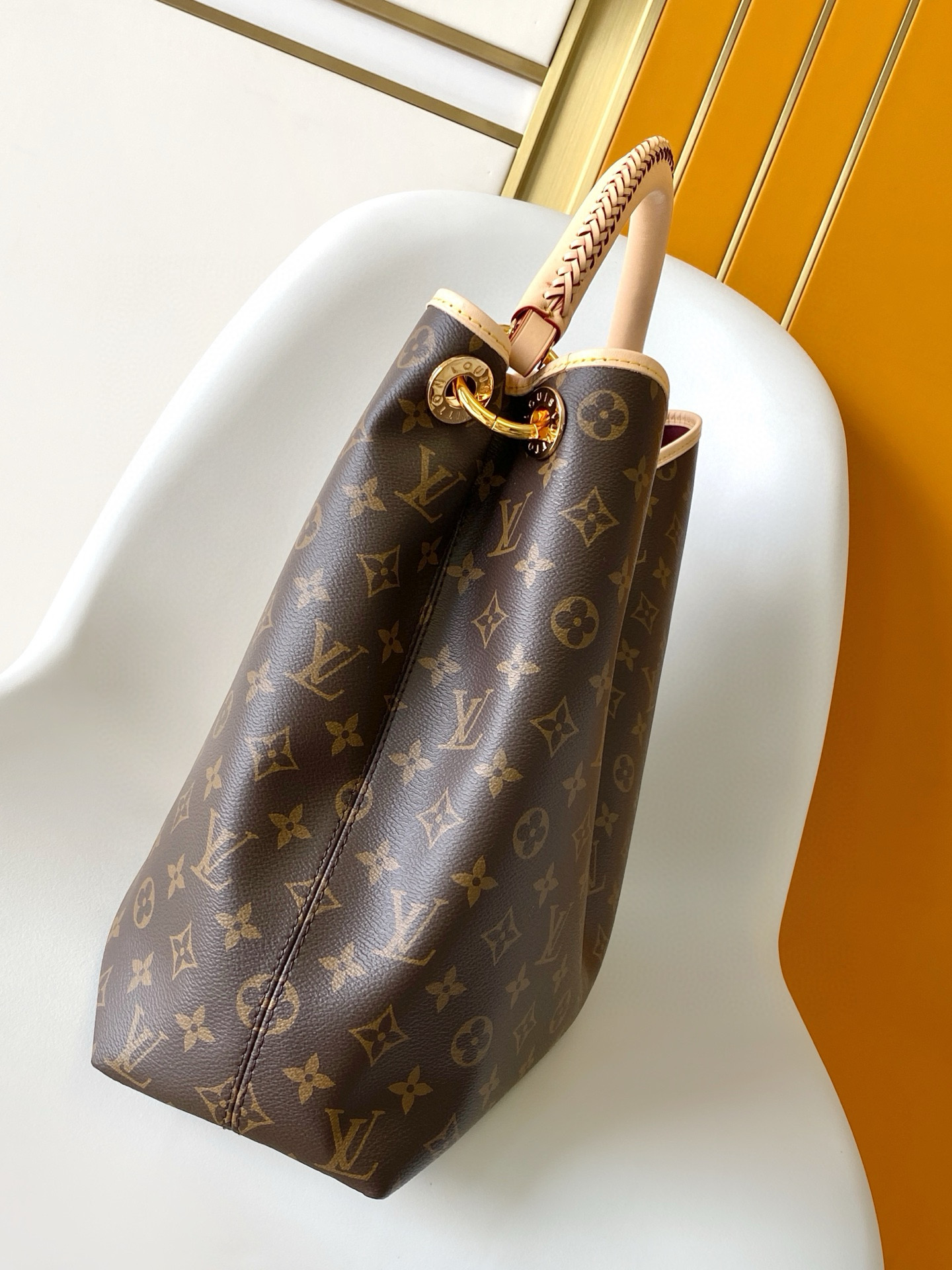 M25877 LV Again Handbag Monogram Canvas