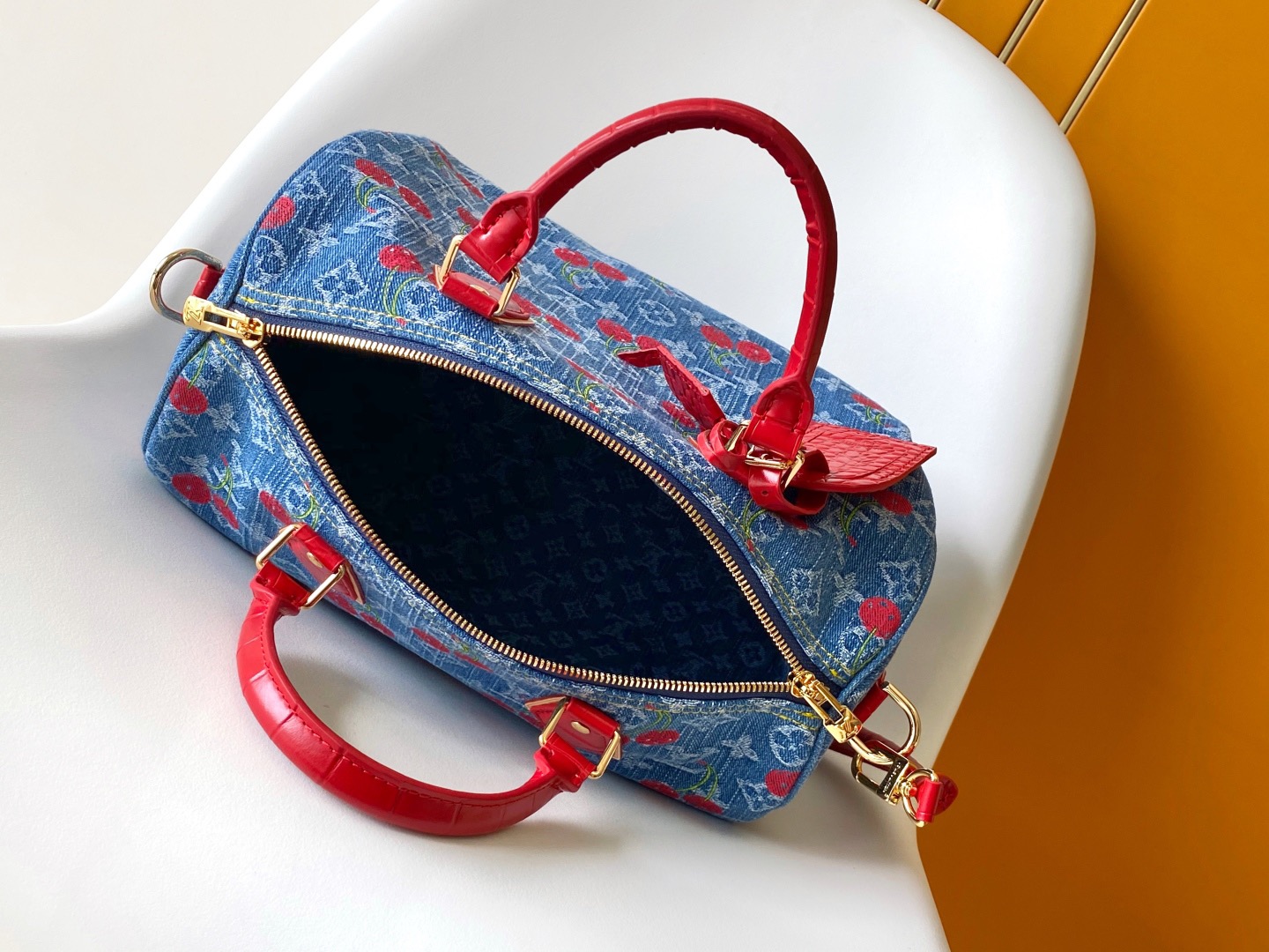 Louis Vuitton LV Speedy Bandoulière Denim Monogram Cherry HandbagNew Denim Cherry Bag