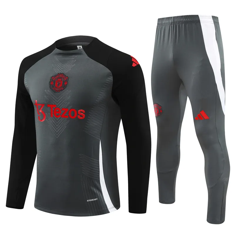 Adult / Kids Manchester United 24/25 training SUIT