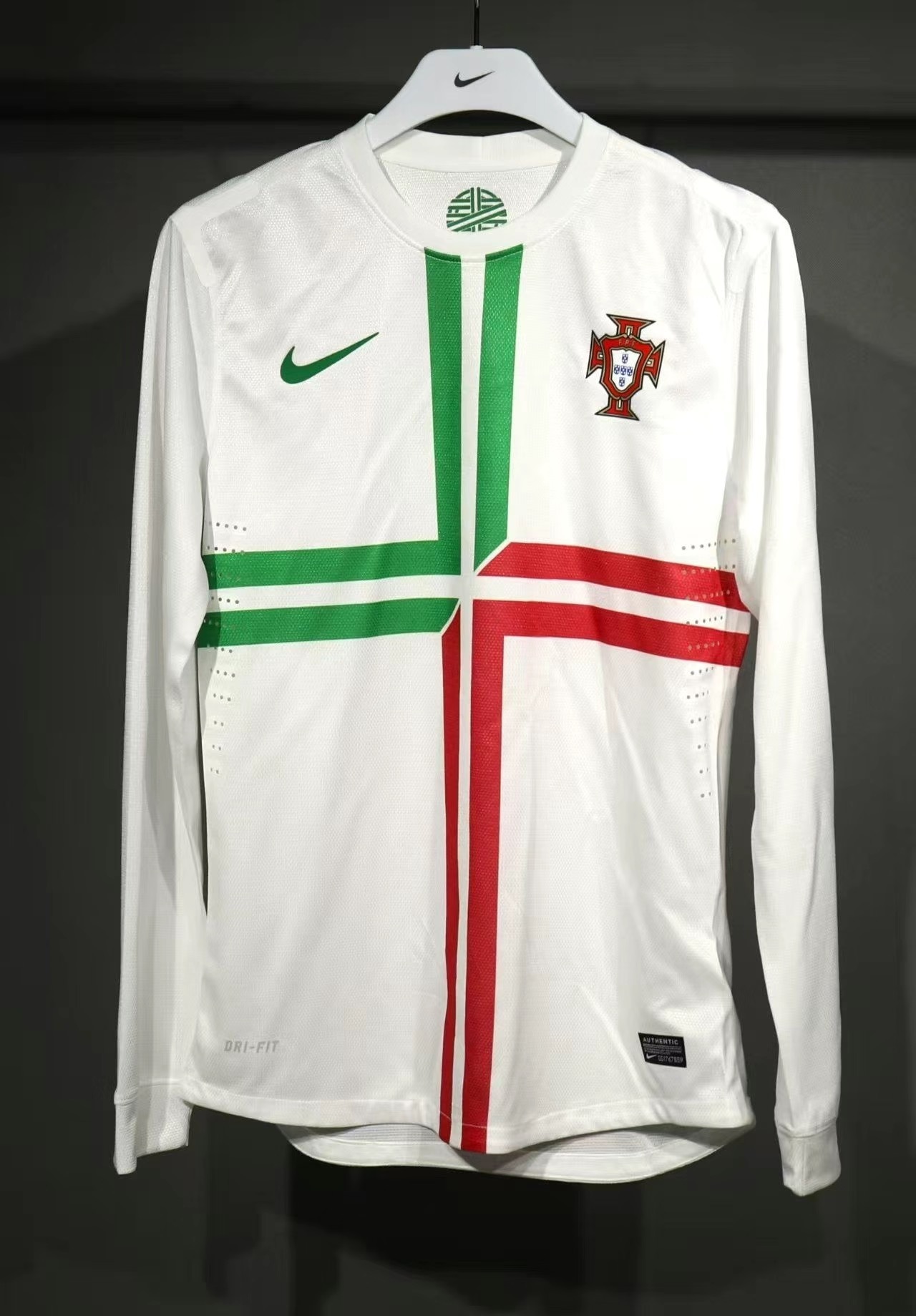 Retro 2012 Portugal European Away Player Edition Long sleeved jersey