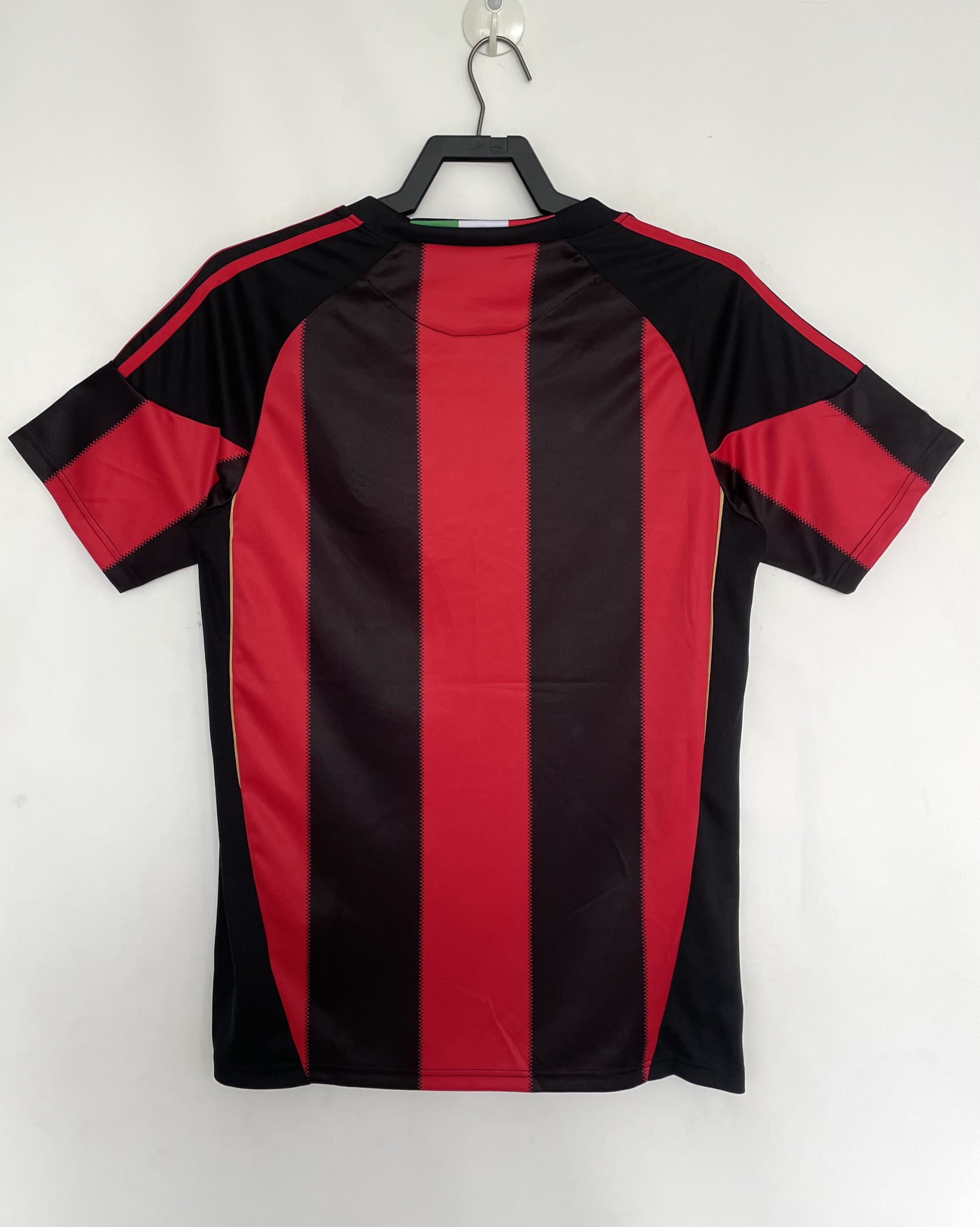 AC Milan Home Retro Jersey 2010/11