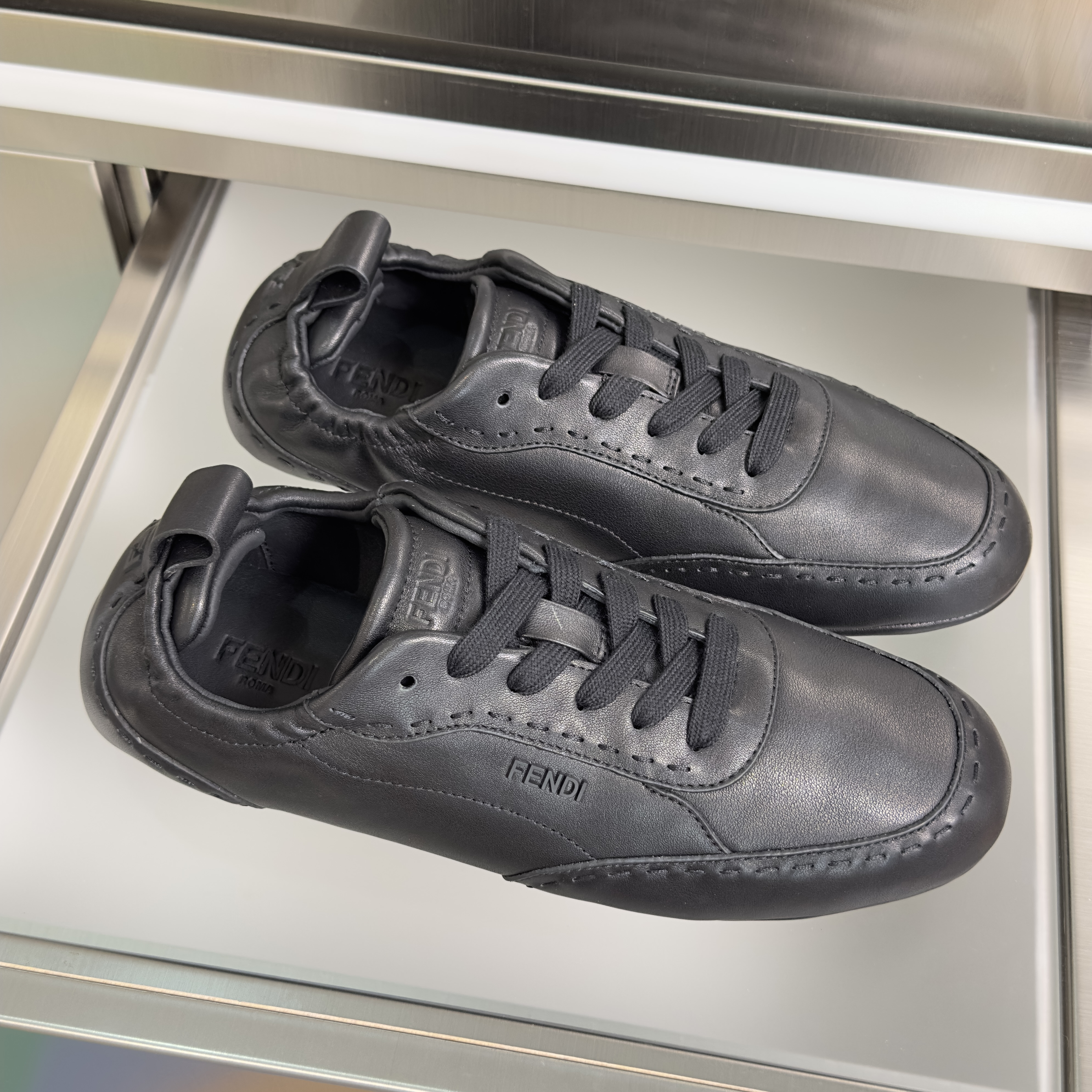 Fendi Fit Men's Driving Shoes