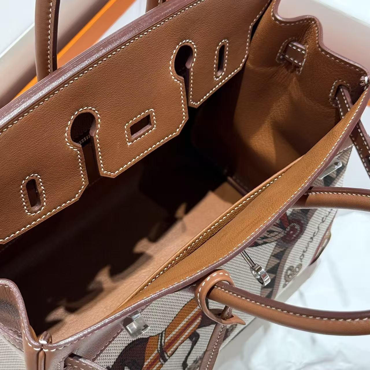 Hermes New Retro Handbag