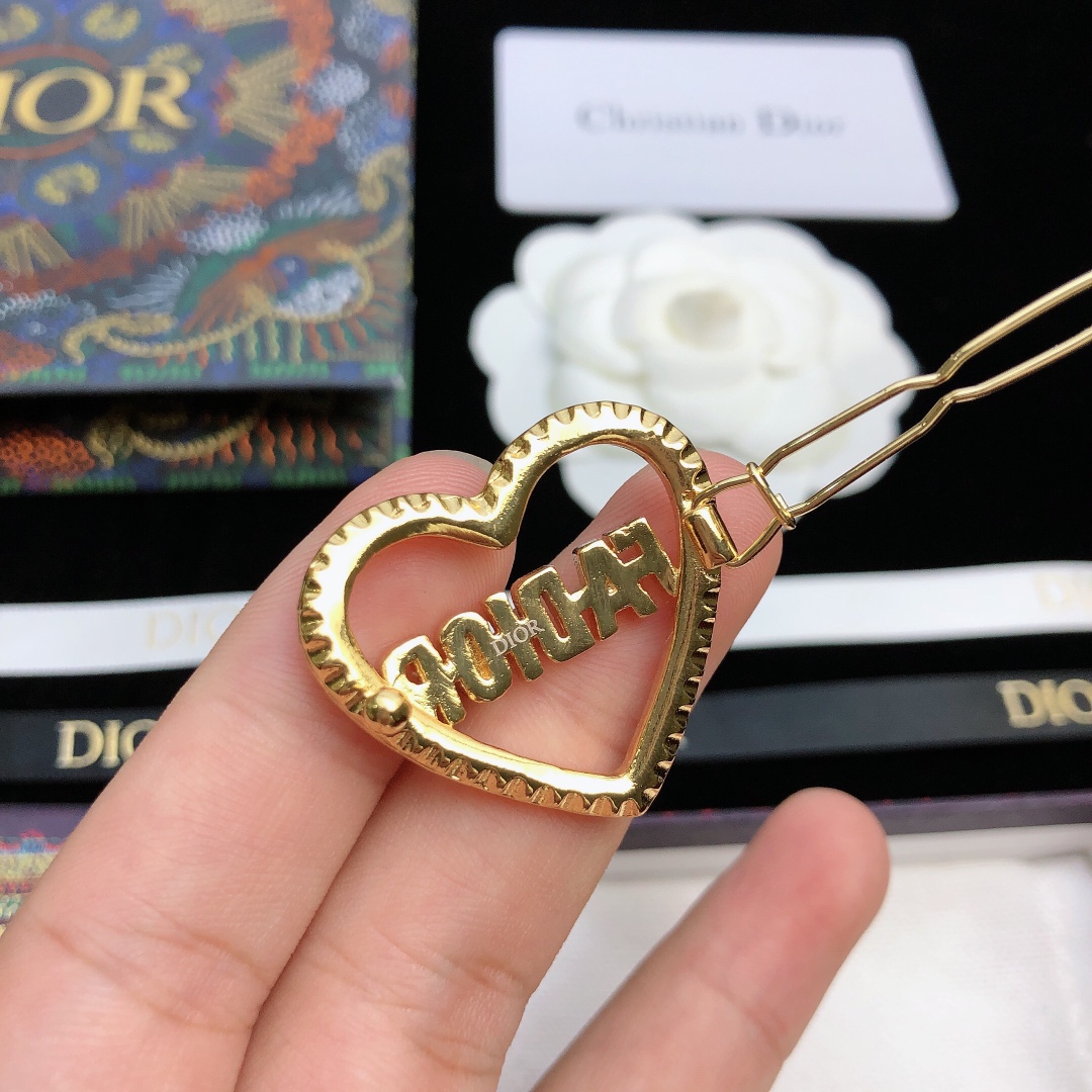 Dior Hair Clip
