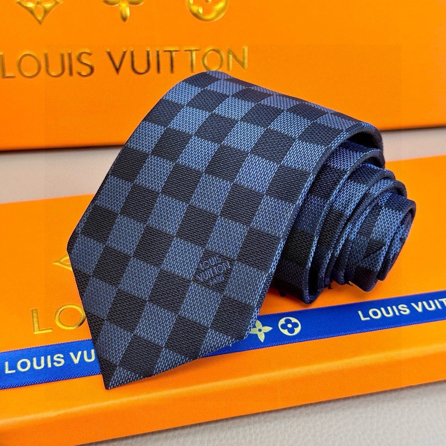 Men's LV Damier Tie