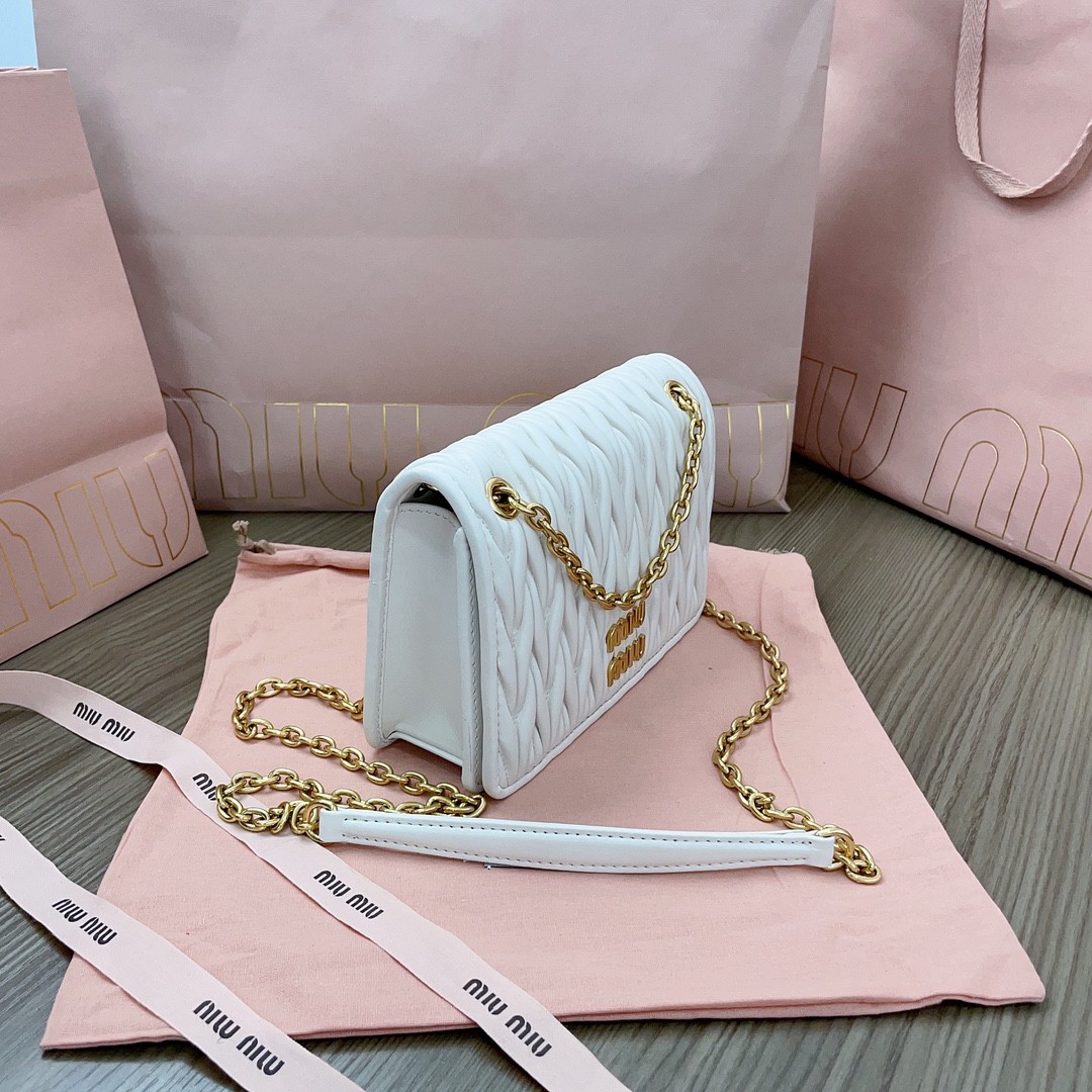 Miumiu matelassé nappa leather mini Bag