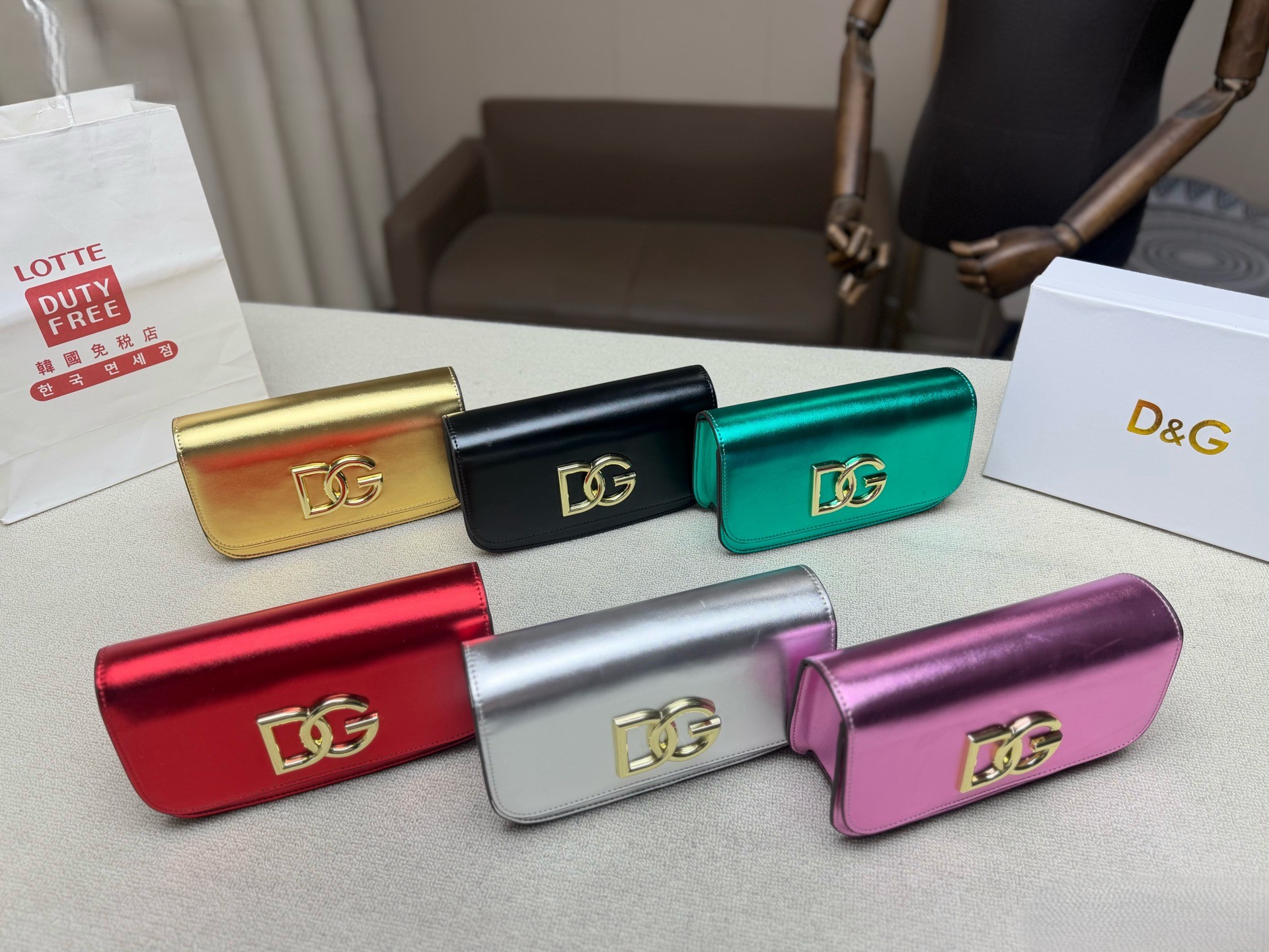 Dolce & Gabbana Metallic Shiny Leather DG Logo Phone Clutch Chain Flap Shoulder Bag - KAIROO