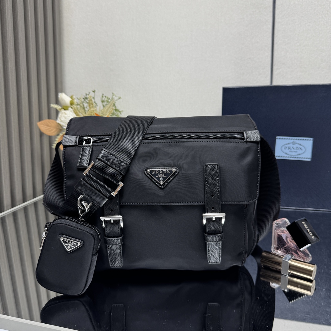 Prada Re-Nylon shoulder bag-Black 1BD953
