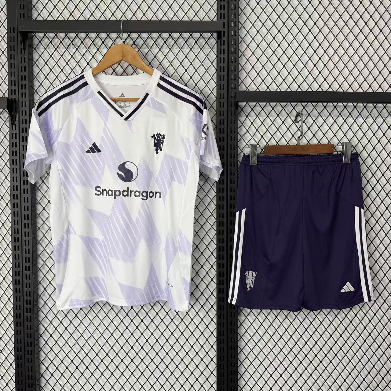 Manchester United Away Kids Suit 25/26